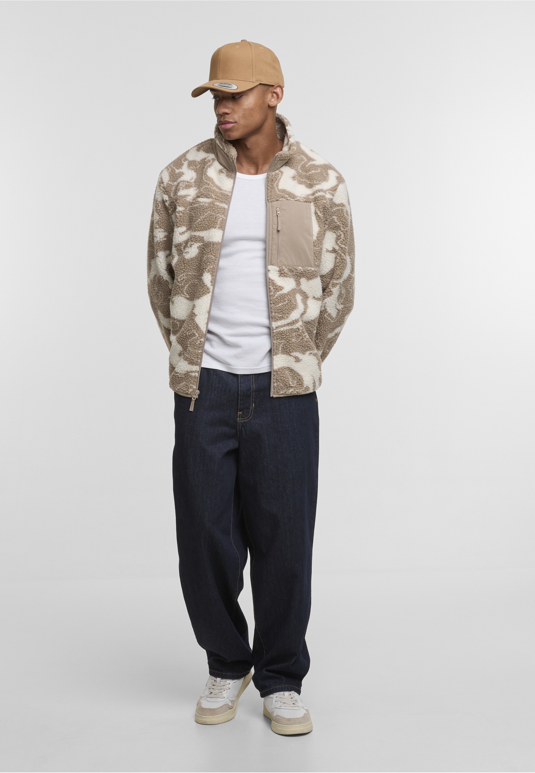 URBAN CLASSICS Allwetterjacke »Urban Classics Pattern Teddy Trackjacket« 1 Stk. tlg. ohne Kapuze
