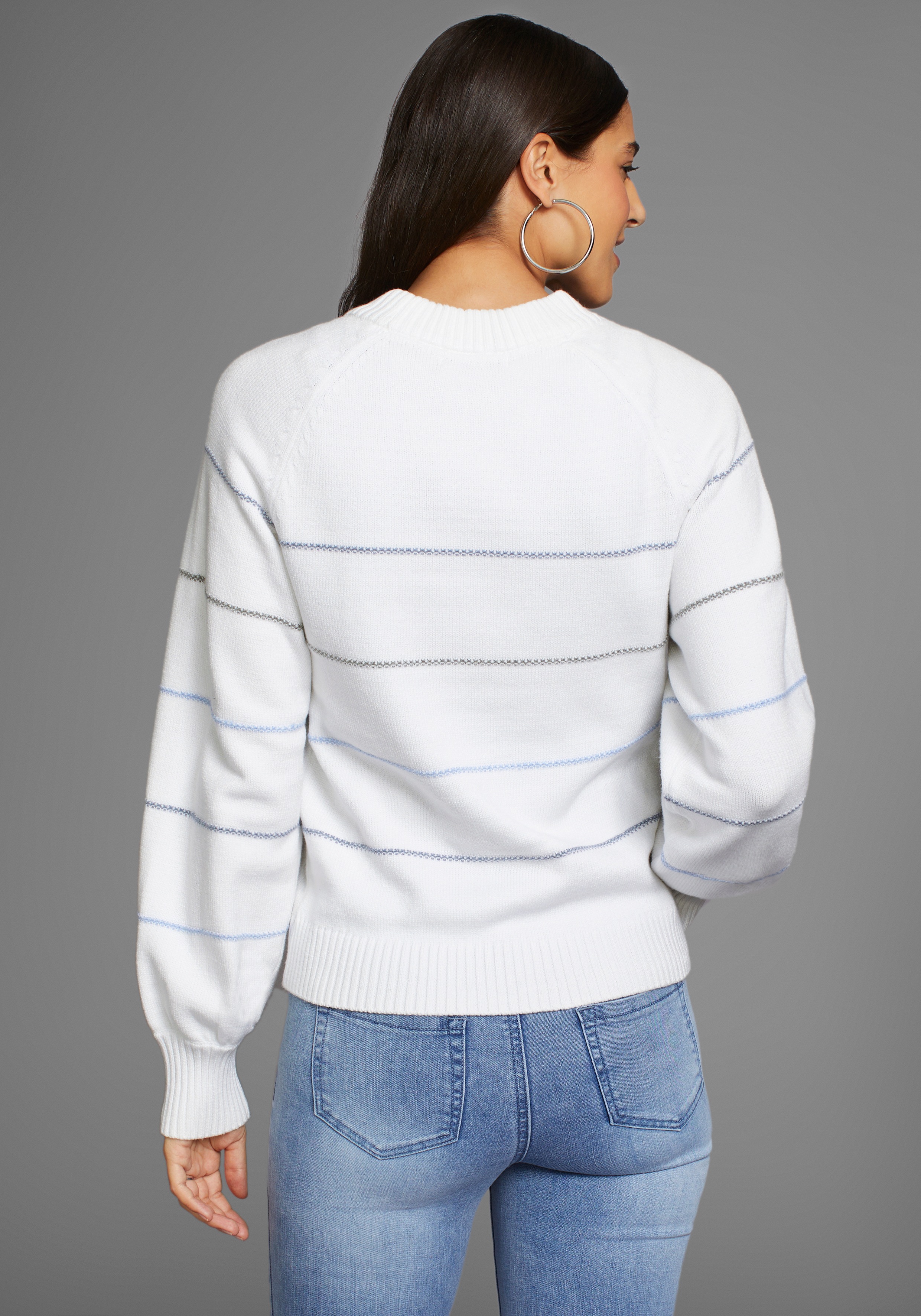 Thumbnail - DELMAO Strickpullover mit zarten Streifen und Rundhals