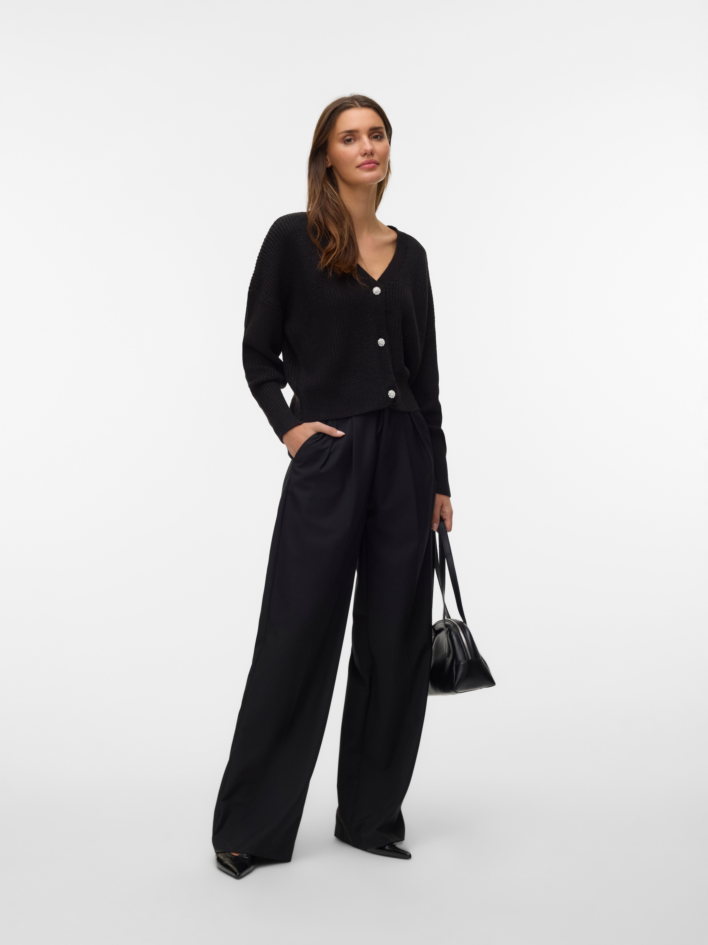 Vero Moda Strickjacke »VMLEALIGHT LS V-NECK JEWEL CARDIGAN NOOS« mit tiefem V-Ausschnitt