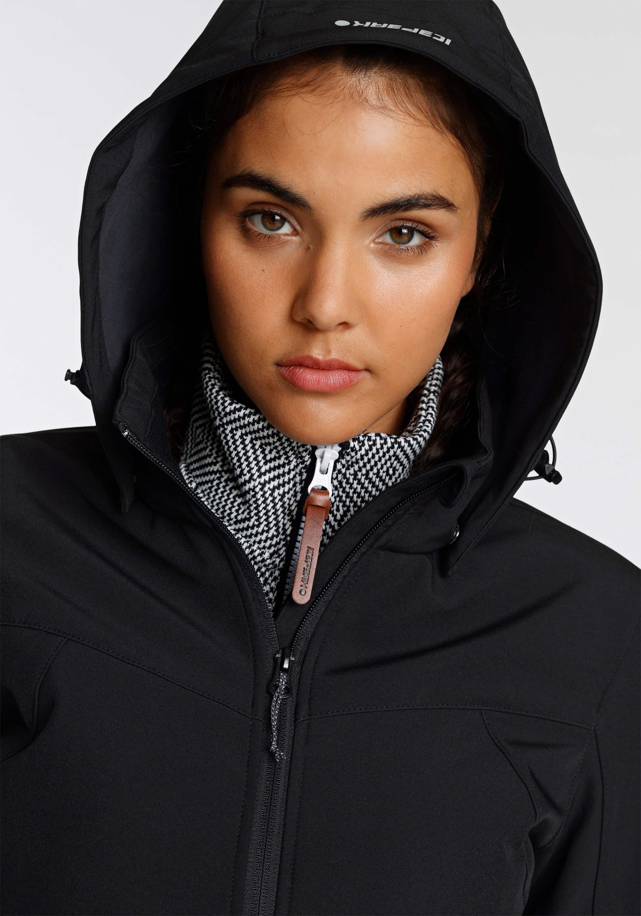 Thumbnail - Icepeak Softshelljacke "BRENHAM" 1 Stk. tlg. mit Kapuze mit abnehmbarer Kapuze, winddicht, wasserabweisend, atmungsaktiv