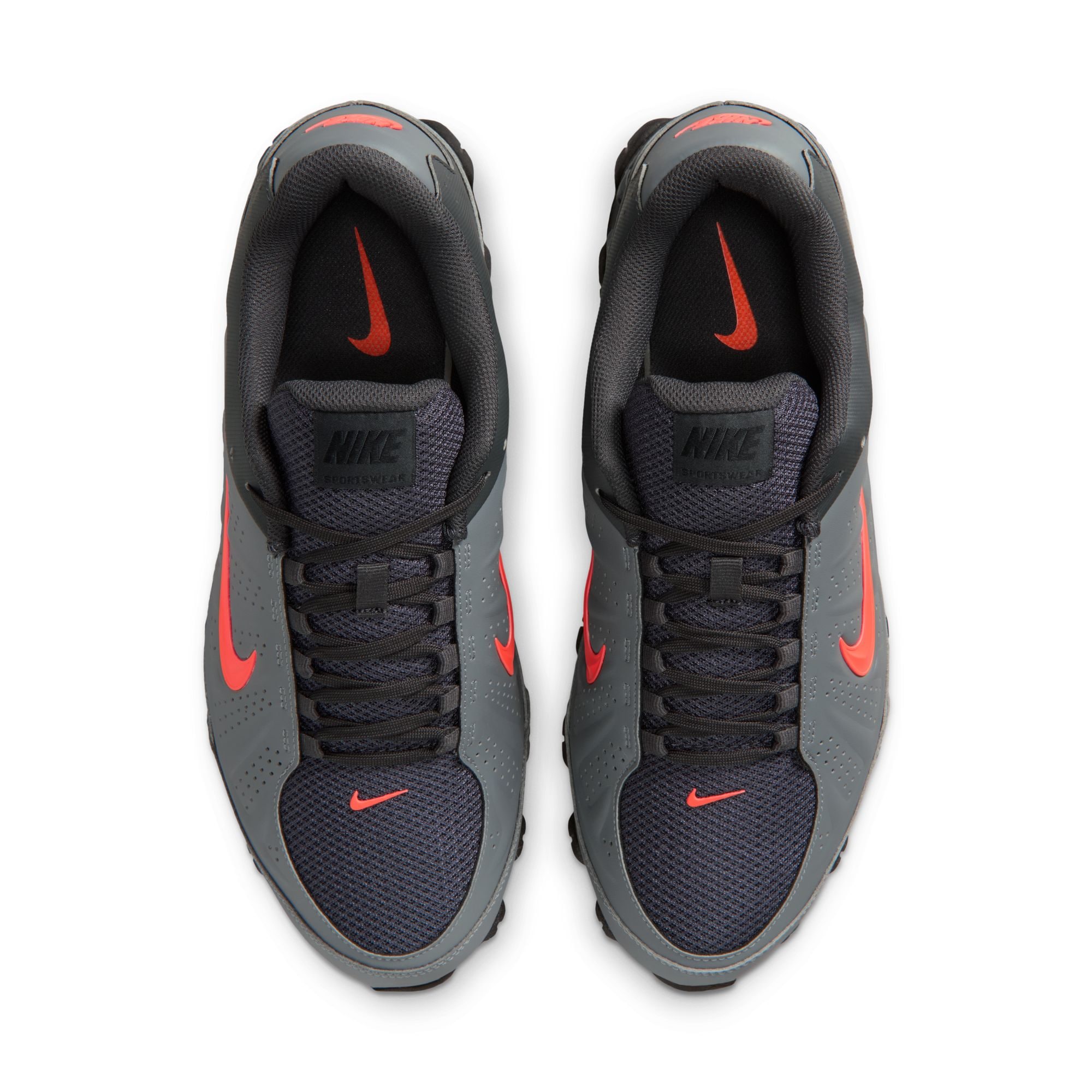 Nike Sportswear Sneaker »Reax 8«  inspiriert vom Design des Nike Shox