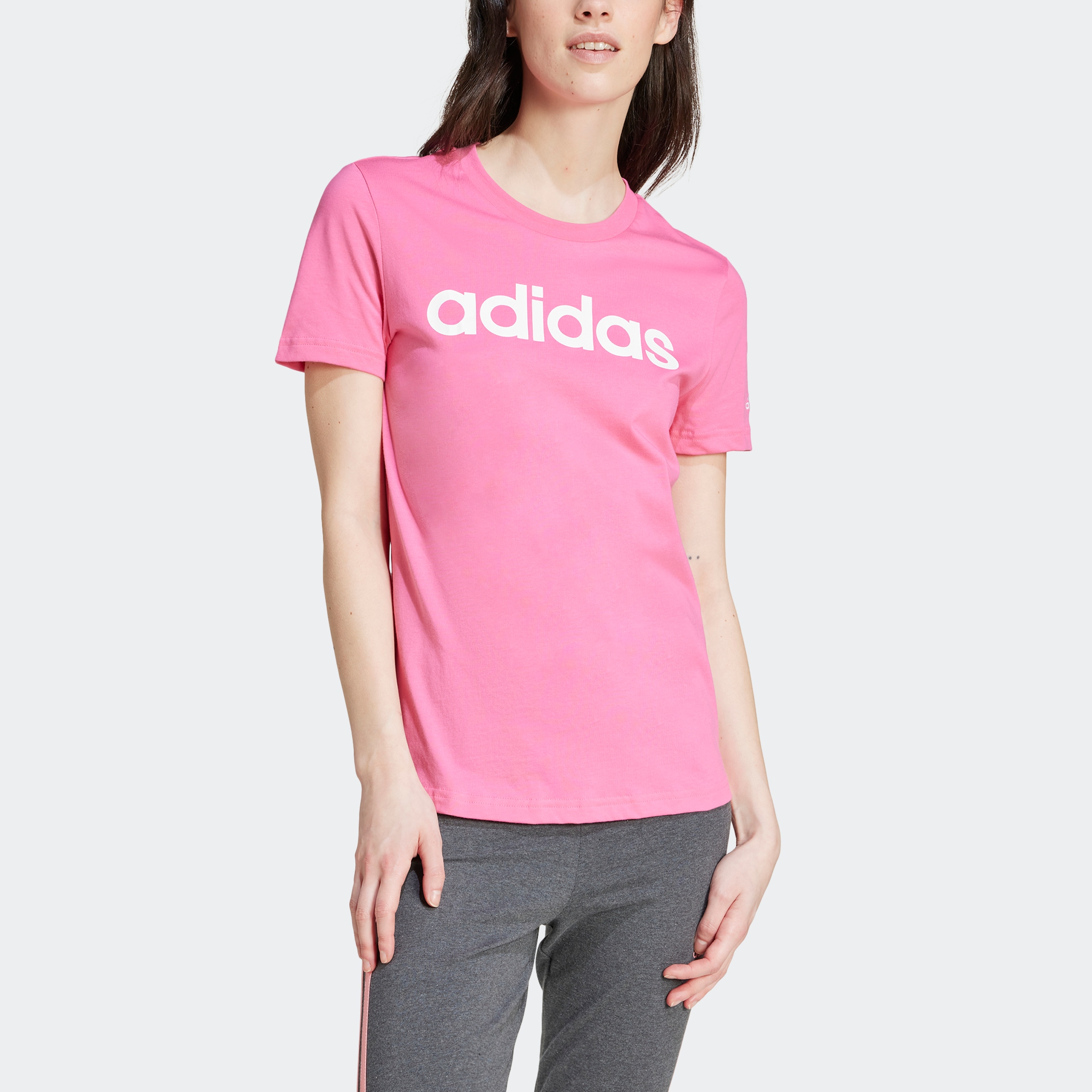 adidas Sportswear T-Shirt »LOUNGEWEAR ESSENTIALS SLIM LOGO«