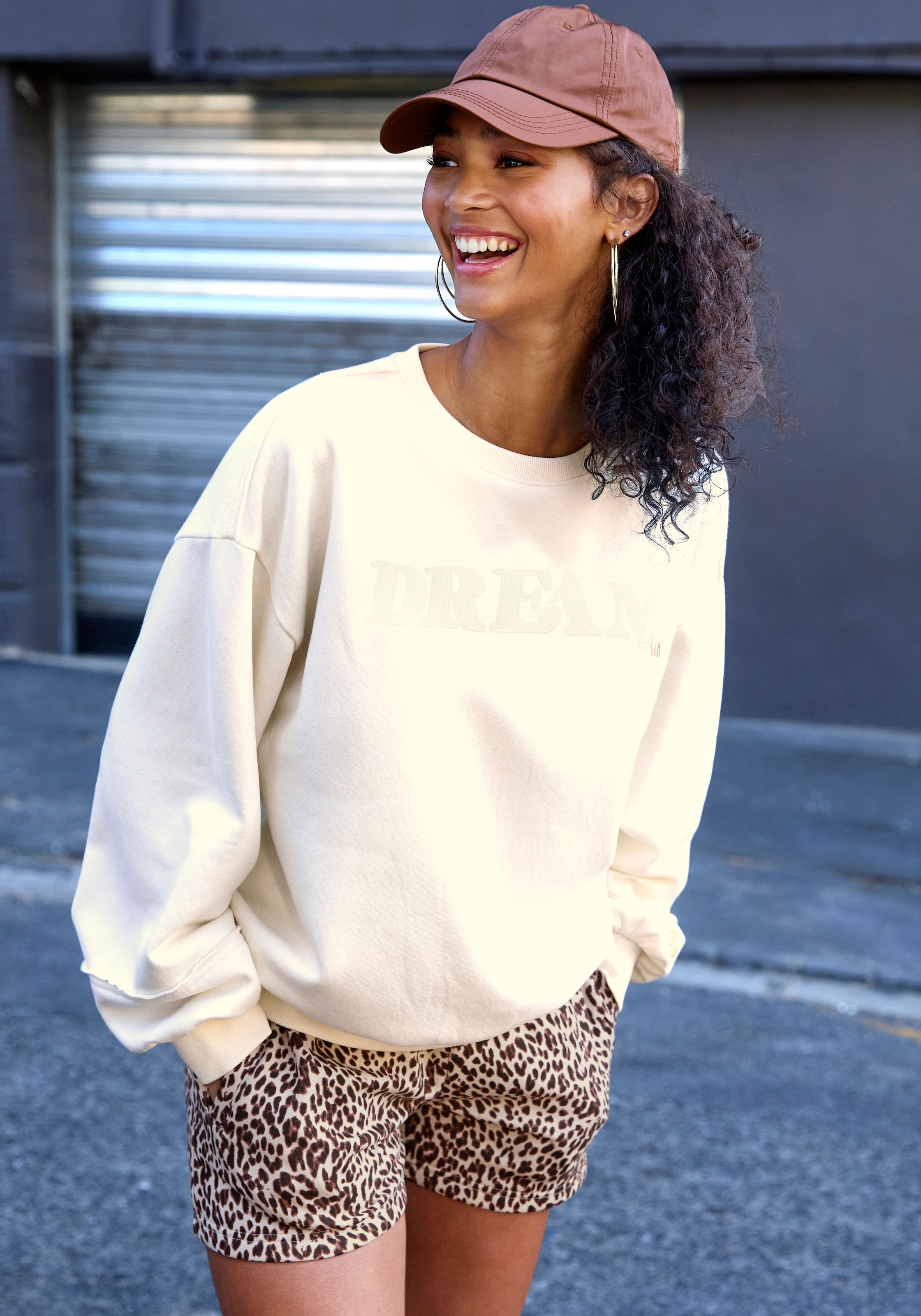 Buffalo Sweater, mit aufwendiger Stickerei günstig online kaufen