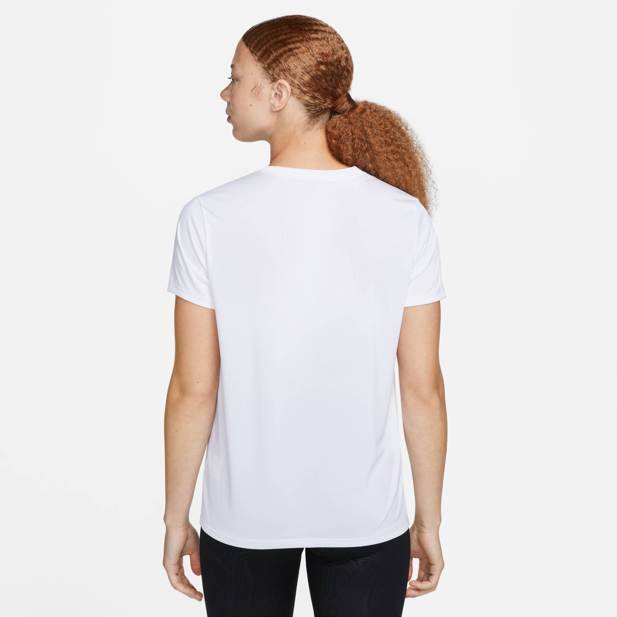 Nike Trainingsshirt "W NK DF RLGD SS TEE" für Erwachsene, sportlicher Stil, günstig online kaufen