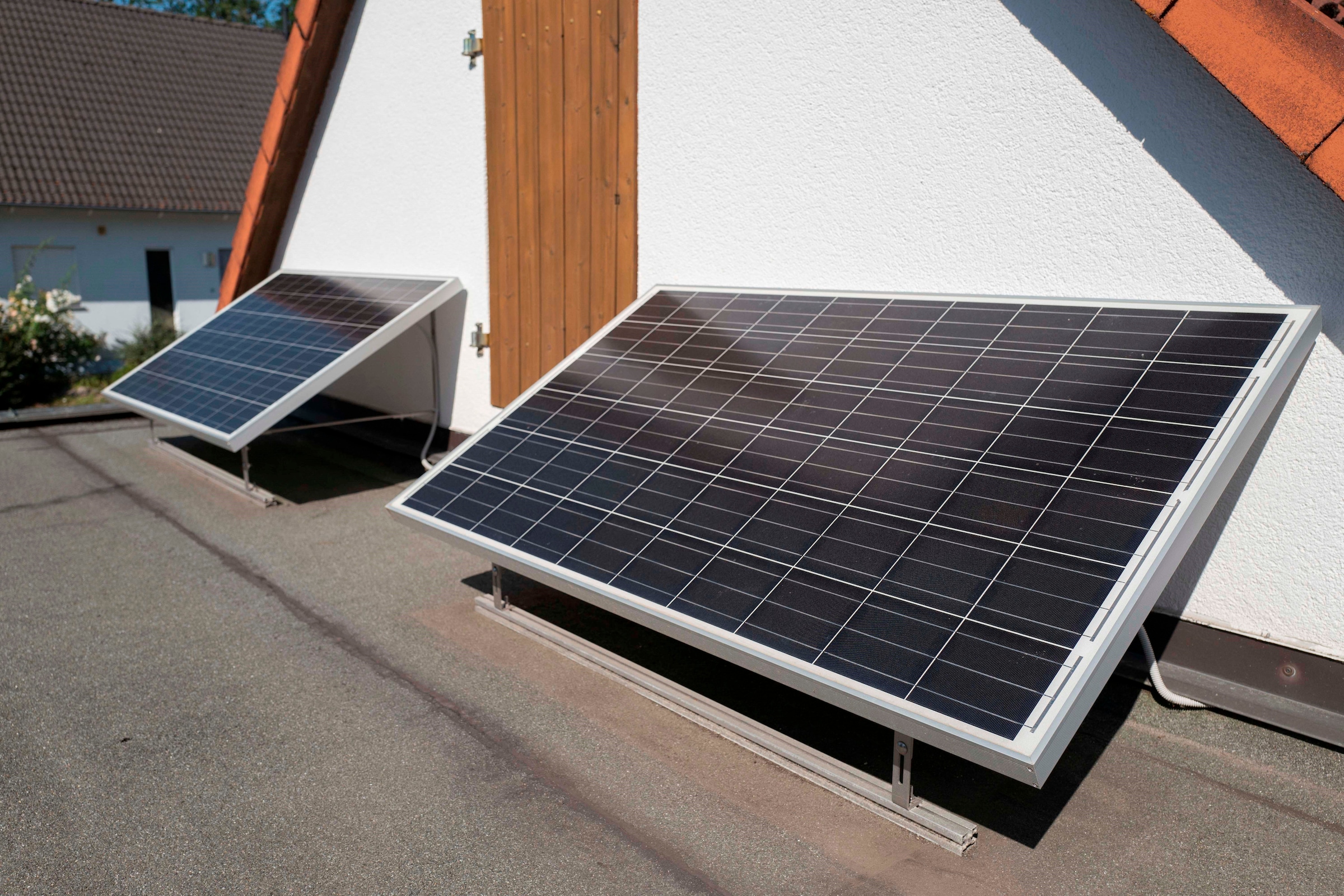 Solarmodul »Balkonkraftwerk SUNpay®600plus«, inkl. Edelstahl-Halterungs-Set, auch zum...