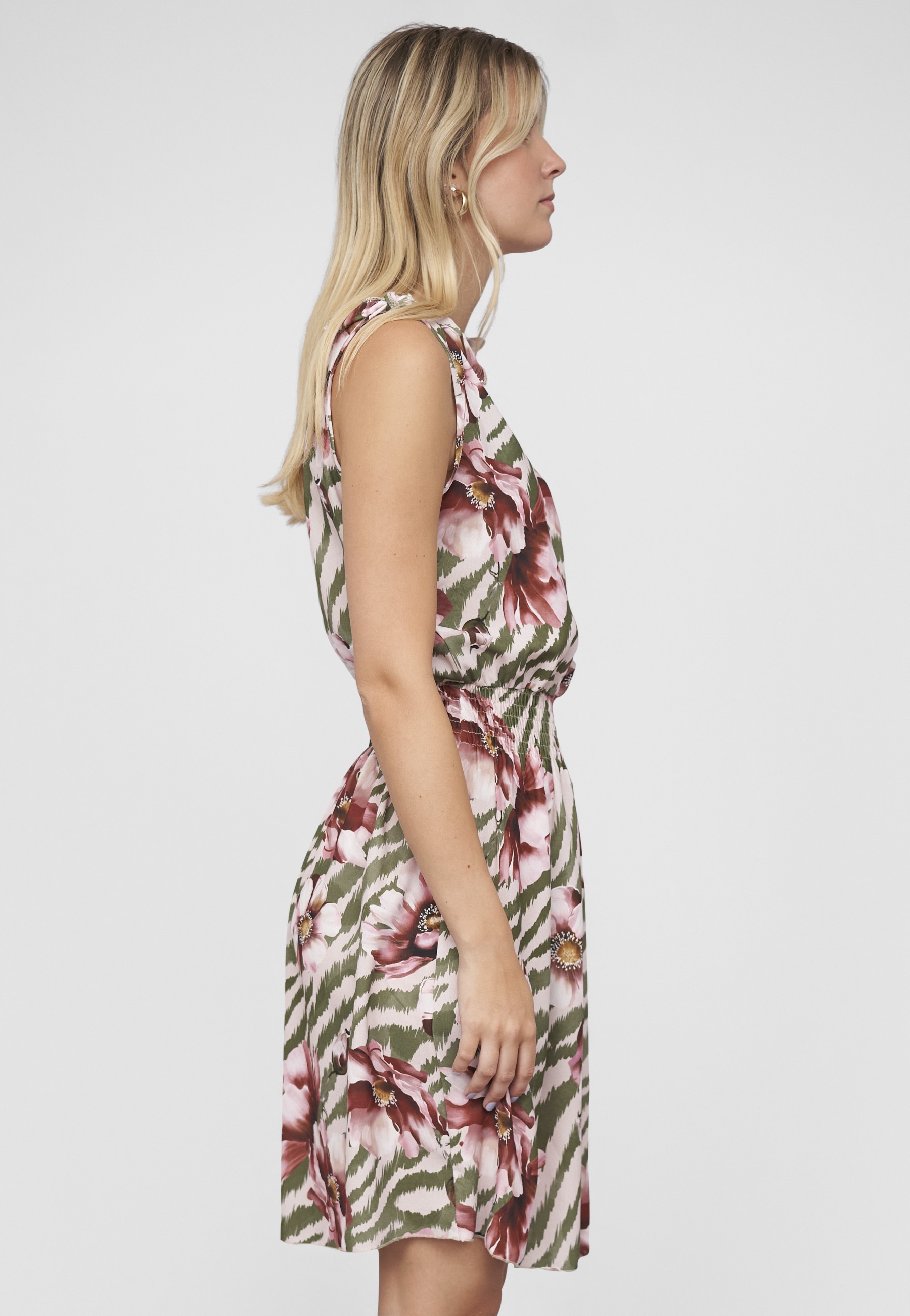 CLOUD 5IVE Shirtkleid »CLOUD 5IVE Dress with buttons and knot details flower print« 1 Stk. tlg.