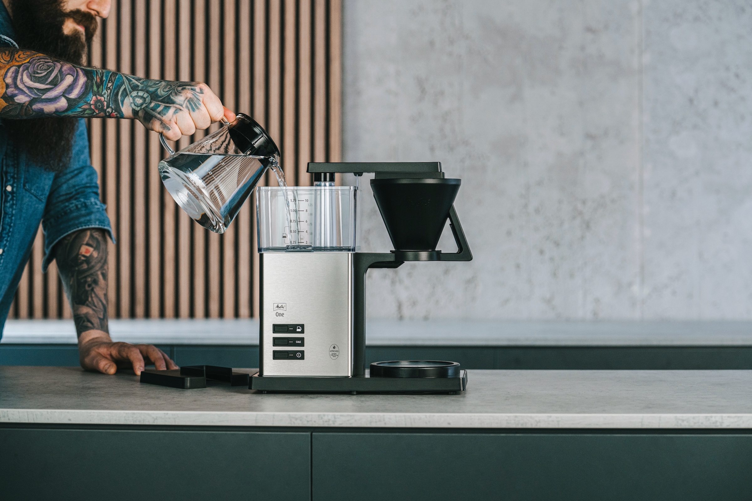 Melitta Filterkaffeemaschine »One® Stainless Steel 1031-01« 1,25 l Kaffeekanne 1x4