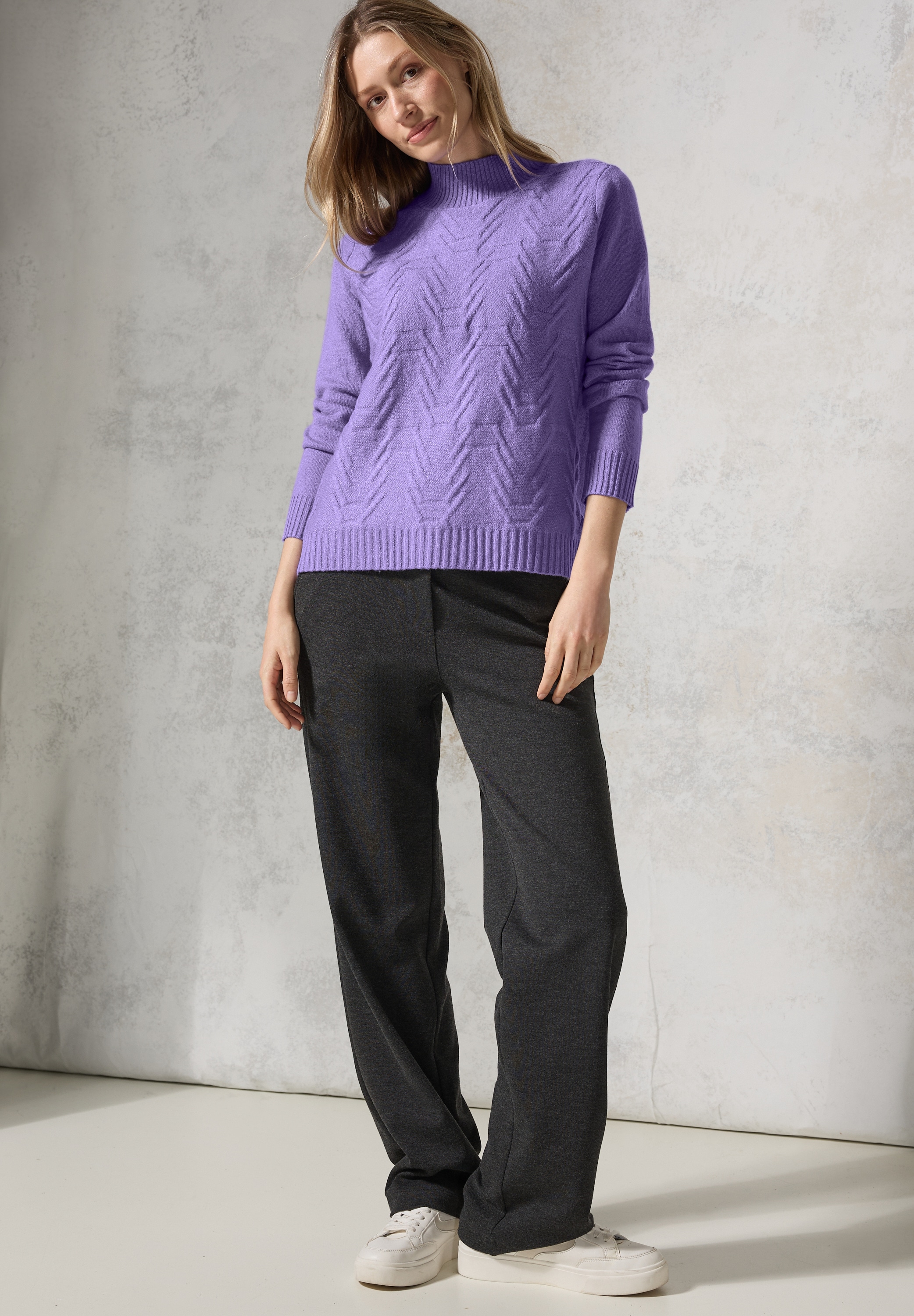 Cecil Strickpullover, mit Jaquard-Muster und Stehkragen