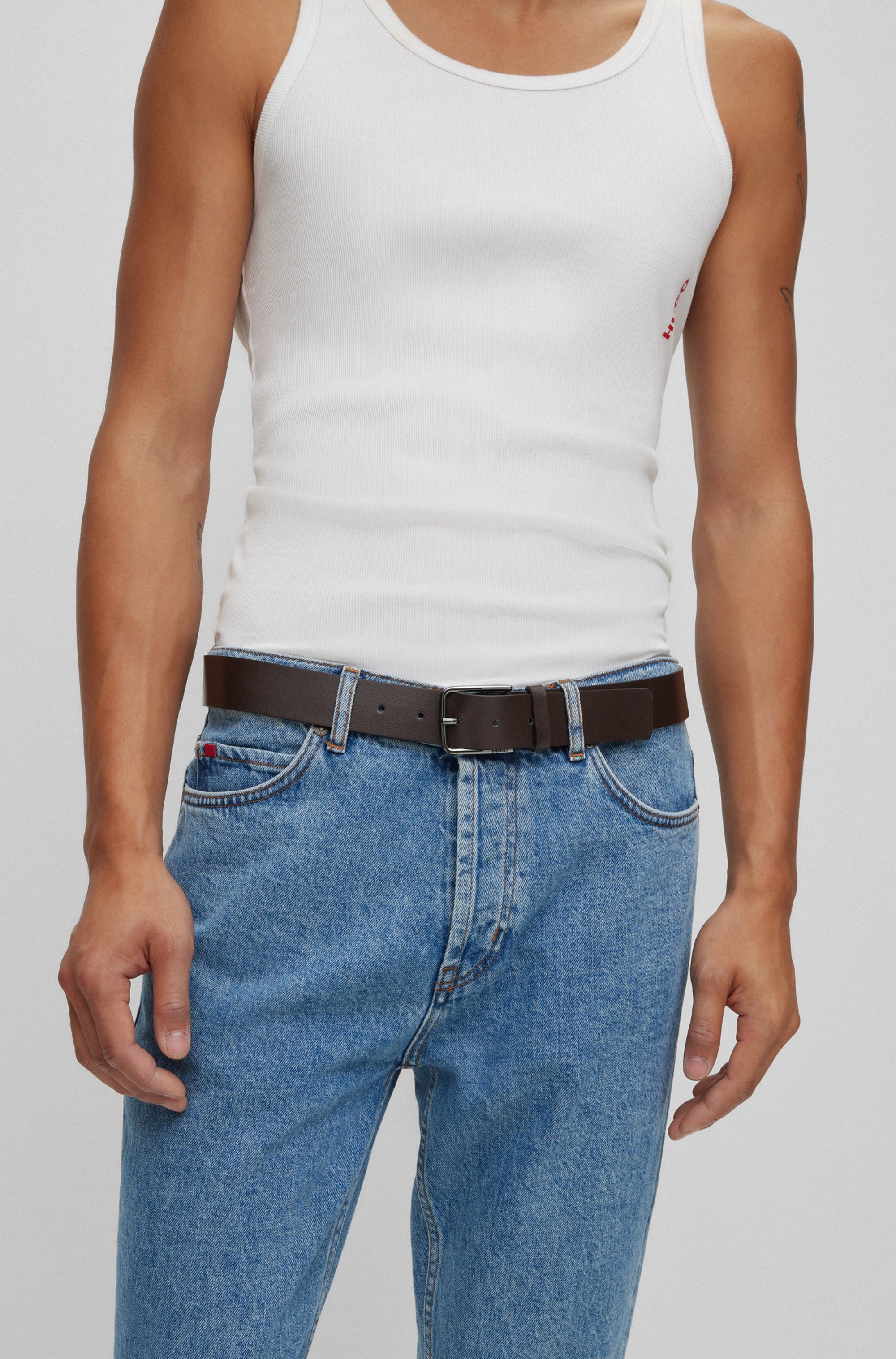 HUGO Ledergürtel »Gerik_Sz35« mit Logoprägung und kontrastfarbende Detailnaht