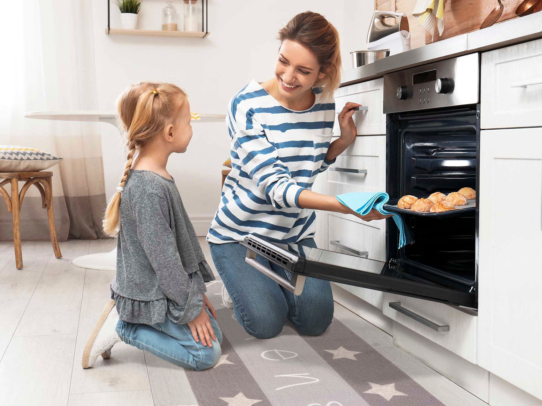 Primaflor-Ideen in Textil Küchenläufer »KITCHEN STAR«, rechteckig, 5 mm Höhe, mit Schriftzug & Motiv Sterne, rutschhemmend, waschbar, Küche