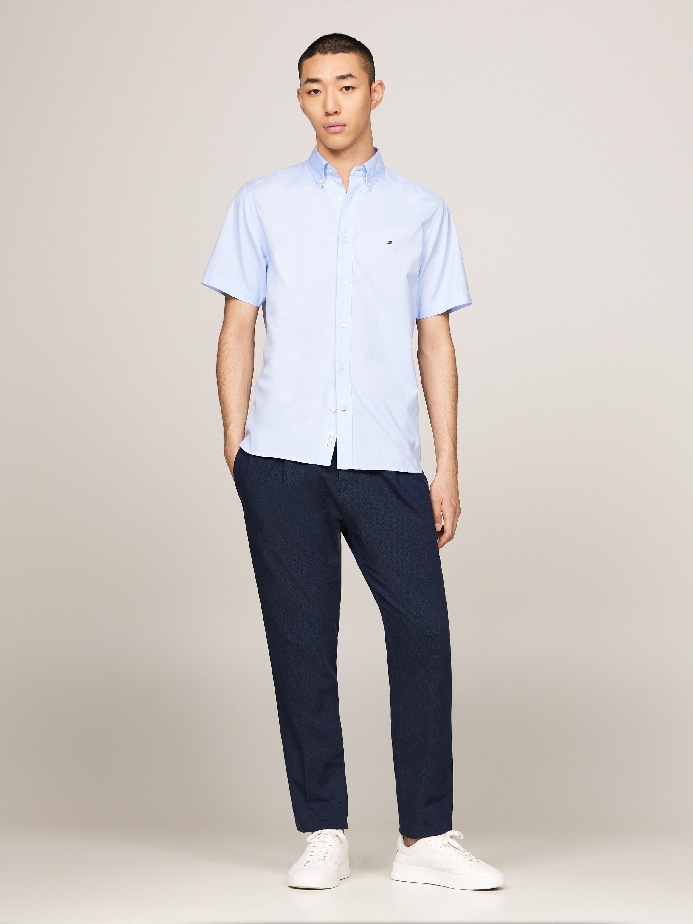 Tommy Hilfiger Kurzarmhemd »FLEX POPLIN RF SHIRT S/S«, mit Hemdblusenkragen