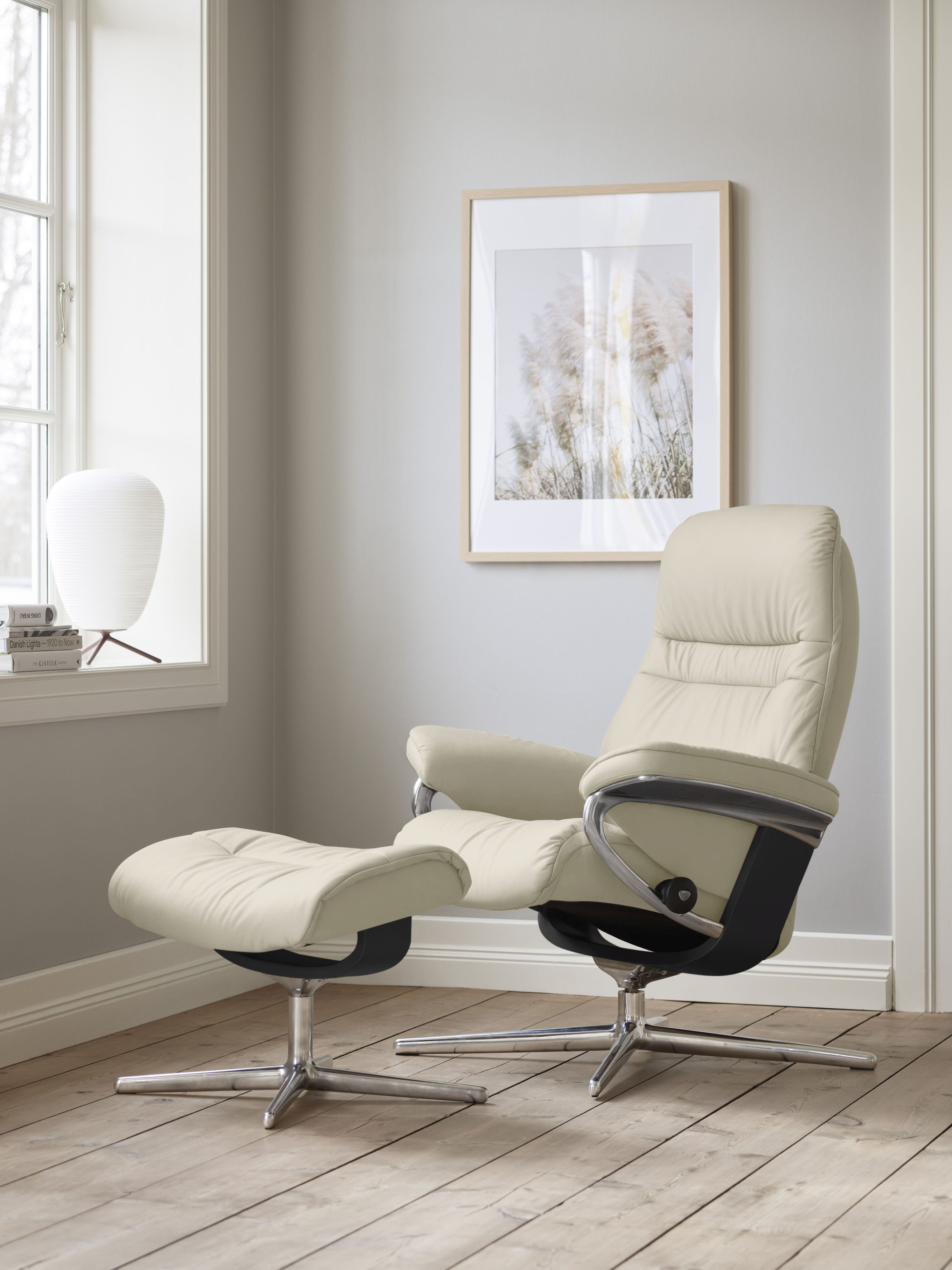 Stressless Relaxsessel "Sunrise" mit Cross Base, Größe S, M & L, Holzakzent Schwarz
