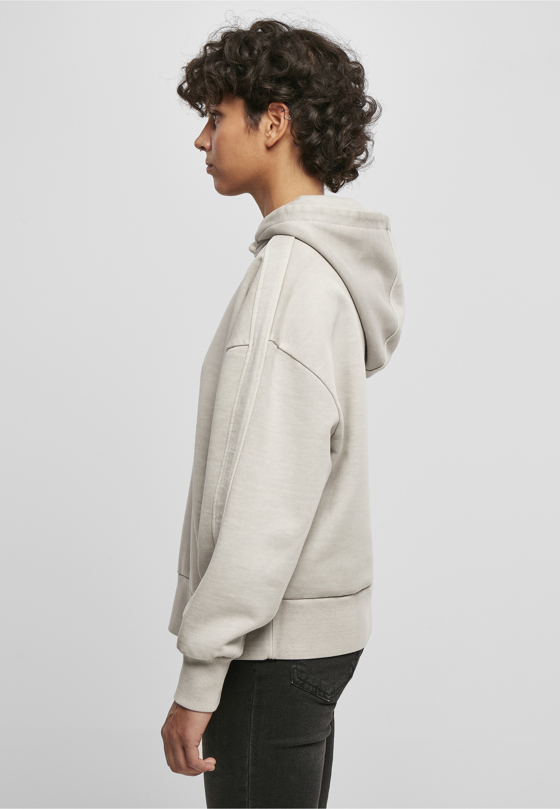 URBAN CLASSICS Kapuzensweatshirt »Urban Classics Damen Ladies Heavy Terry Garment Dye Hoody«, 1 Stk.
