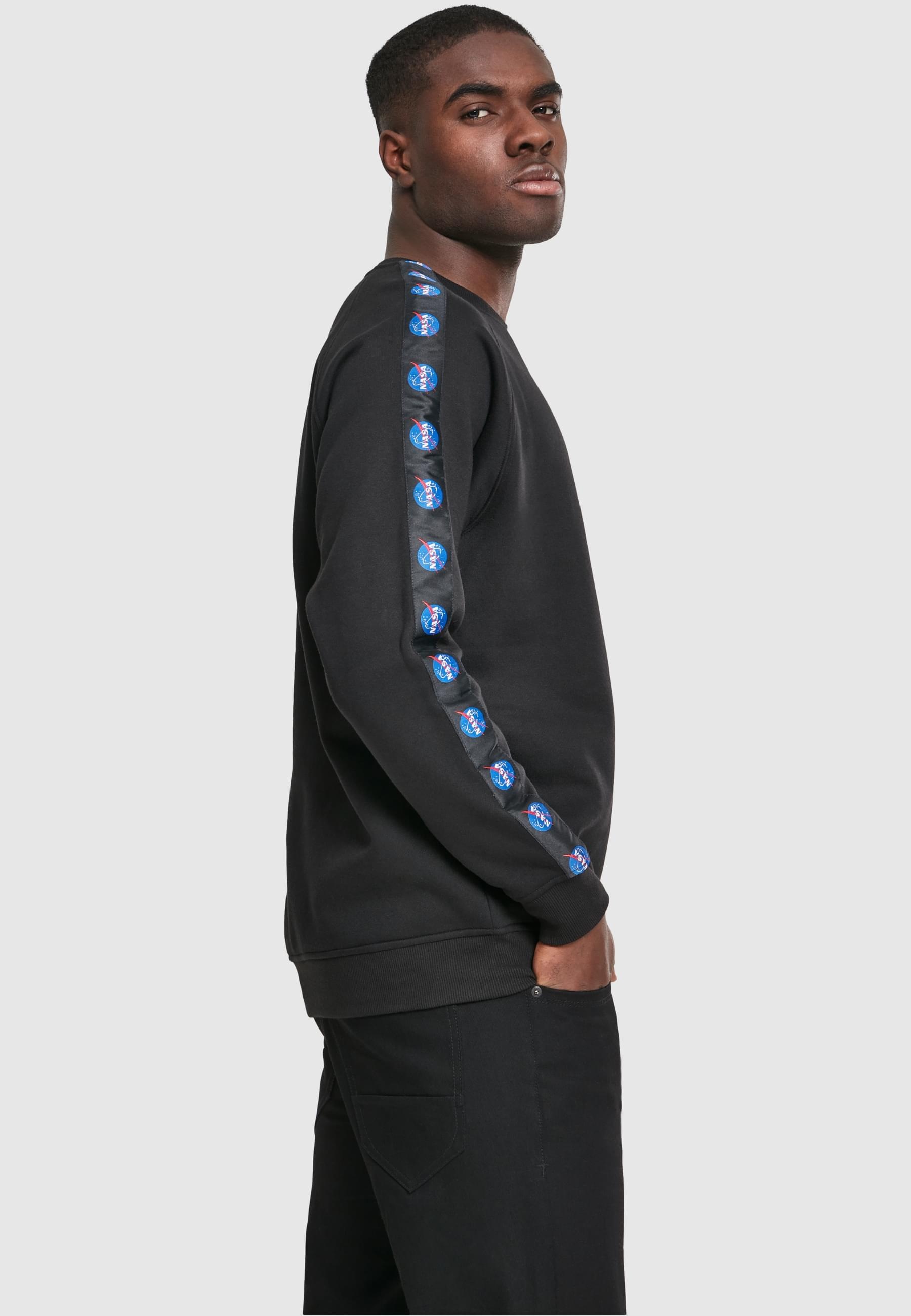 MisterTee Rundhalspullover »MisterTee Herren NASA Insignia Tape Crewneck«, (1 tlg.)