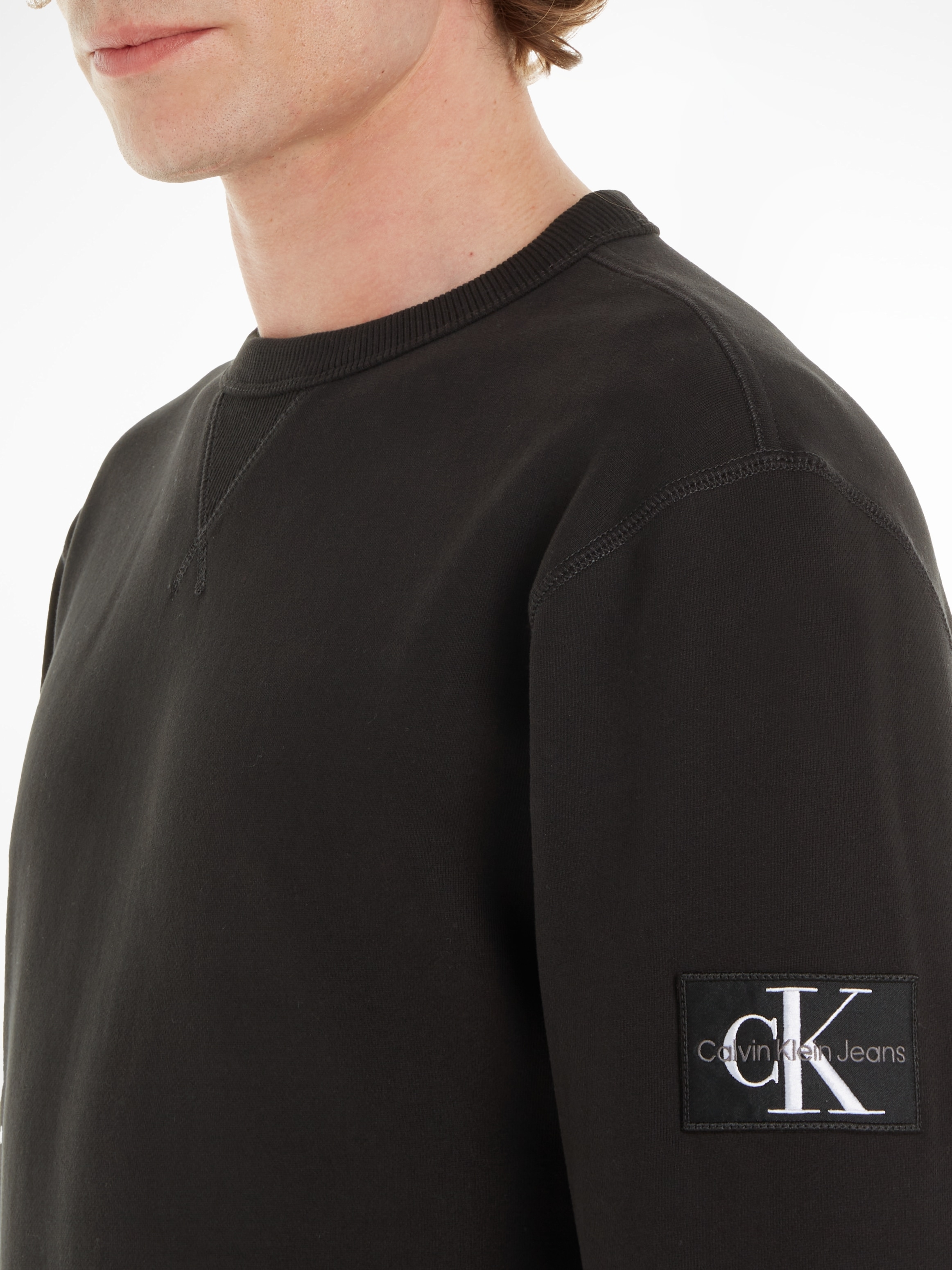 Calvin Klein Jeans Sweatshirt »BADGE CREW NECK«, mit Logopatch