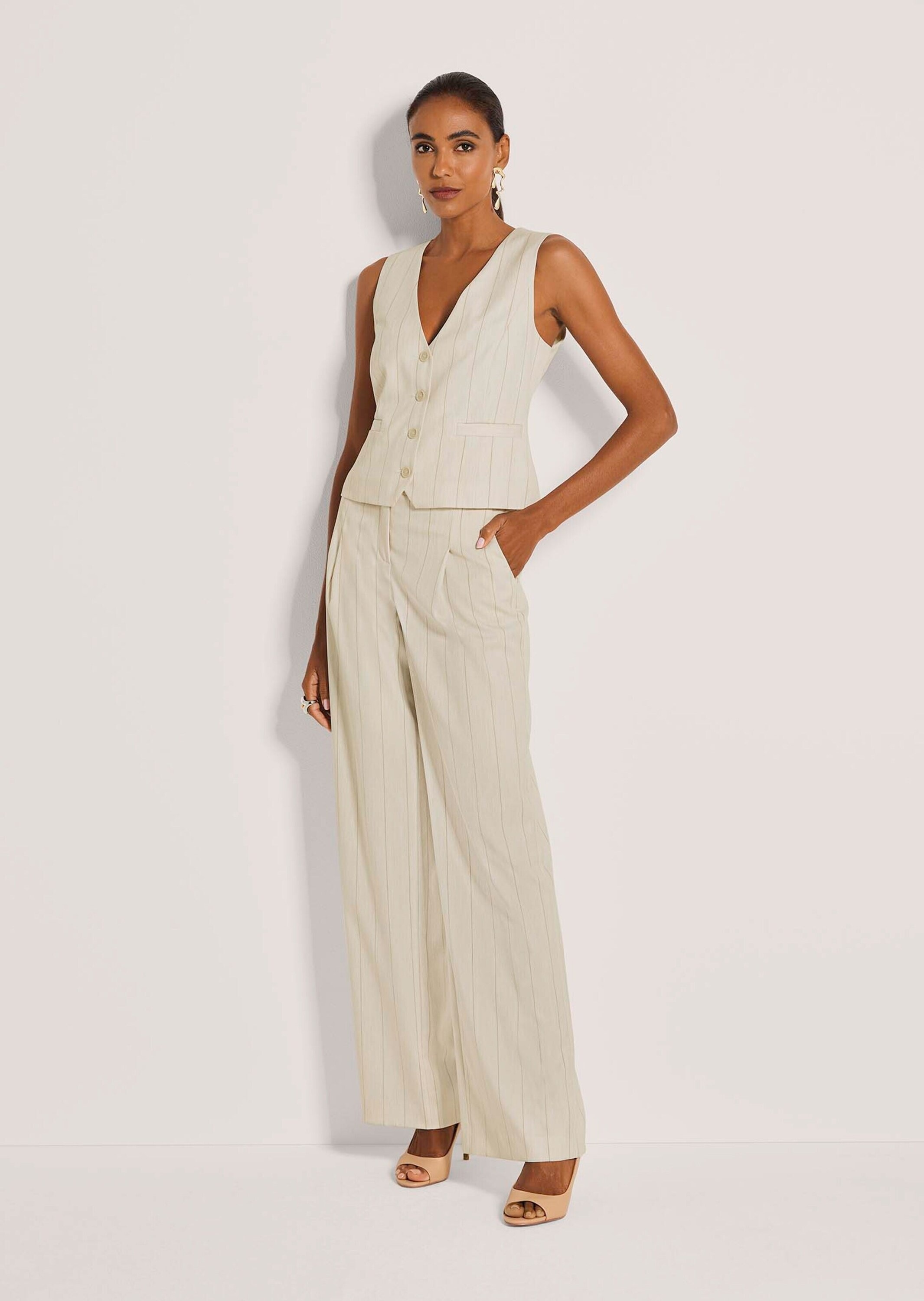 MADELEINE Kurzweste "Weste Elegante Nadelstreifen-Weste mit Knöpfen" Verkür günstig online kaufen