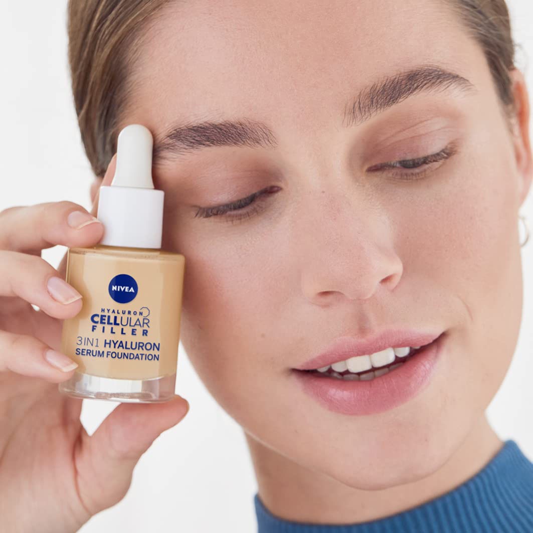 Nivea Foundation »CELLULAR 3IN1 HYALURON SERUM FOUNDATION« mit natürlicher Deckkraft, für kleine Unebenheiten und Rötungen