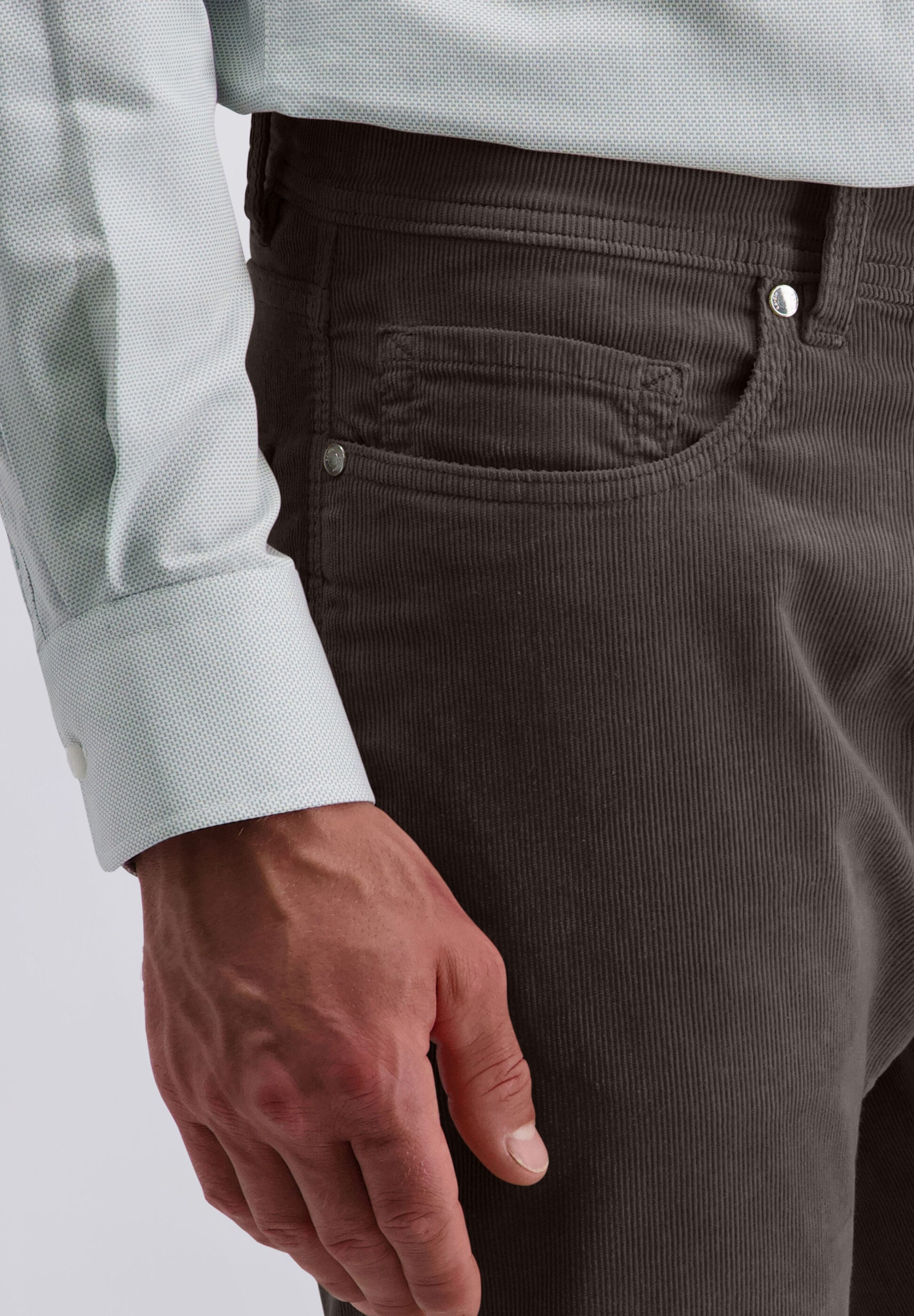 Pierre Cardin Tapered-fit-Jeans »Lyon« mit geradem Schnitt