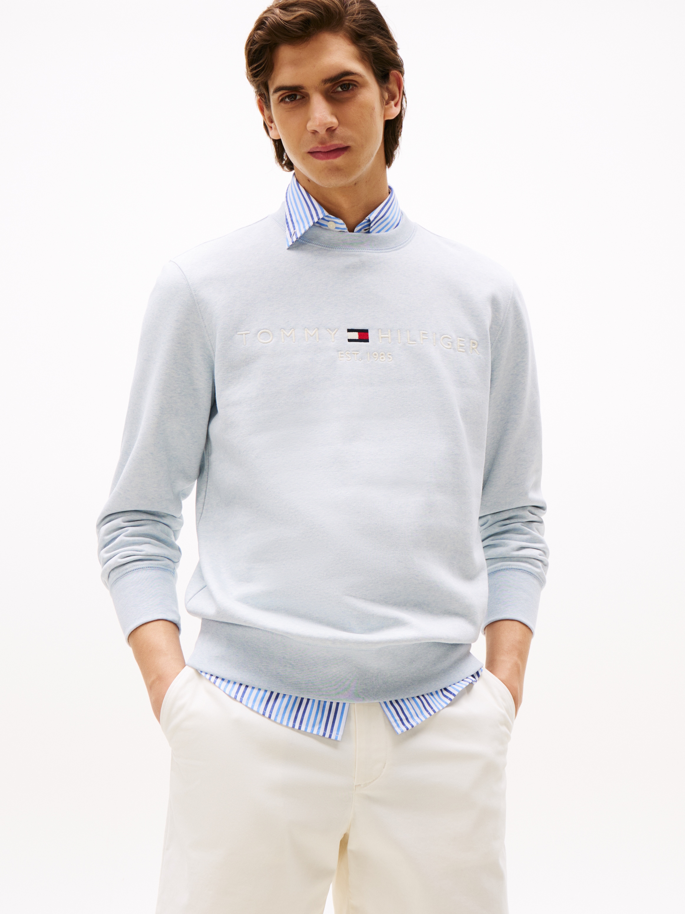 Tommy Hilfiger Sweatshirt "TOMMY LOGO SWEATSHIRT mit Rundhals und Stickerei günstig online kaufen