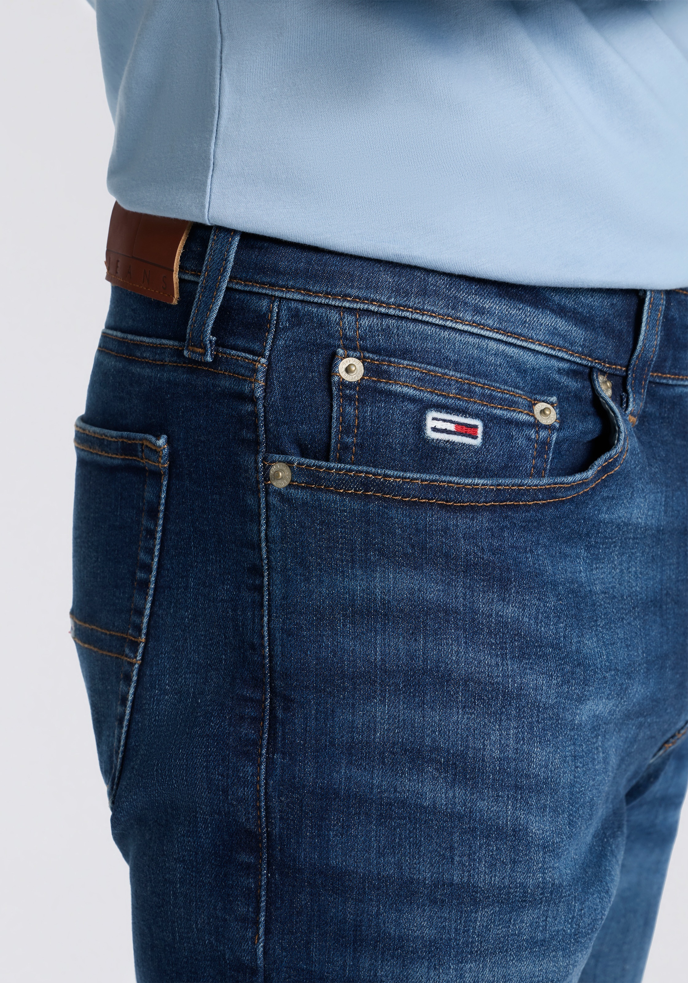 Thumbnail - Tommy Jeans Slim-fit-Jeans "Austin Slim Tapered" zum Knöchel hin schmaler werdende Jeans mit mittlerer Leibhöhe