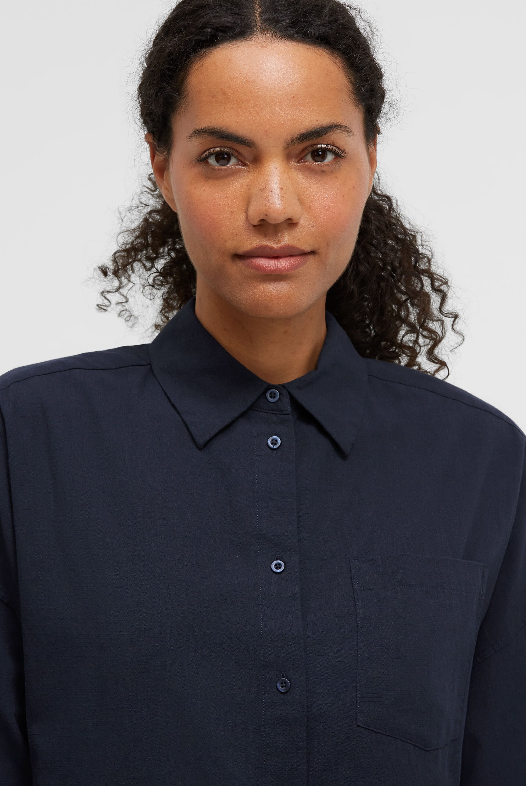 SENSES.THE LABEL Kurzarmbluse mit Brusttasche