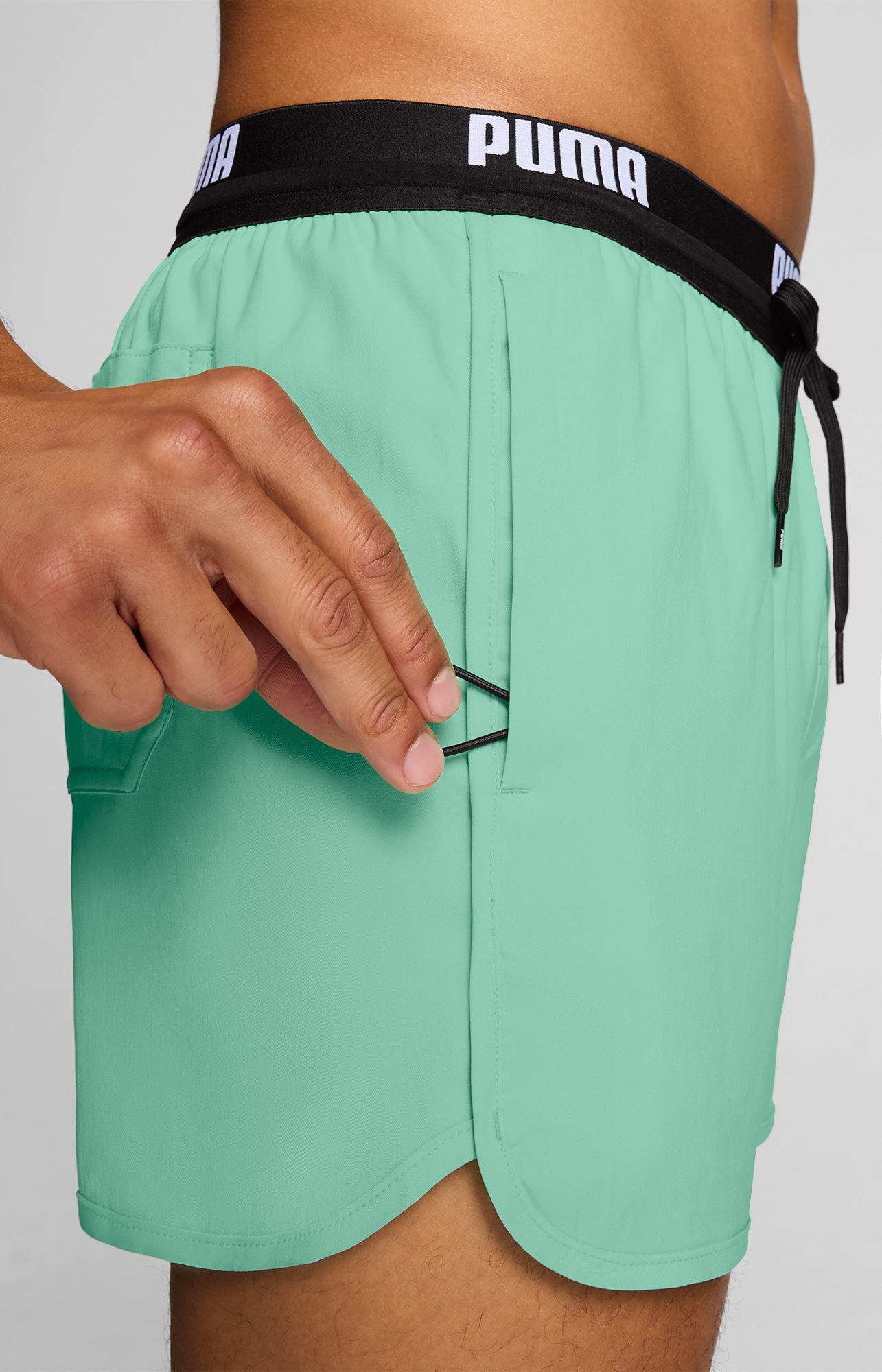 PUMA Badeshorts »PUMA SWIM MEN TRACK SHORT SHORTS« mit Gummizug und Bindekordel