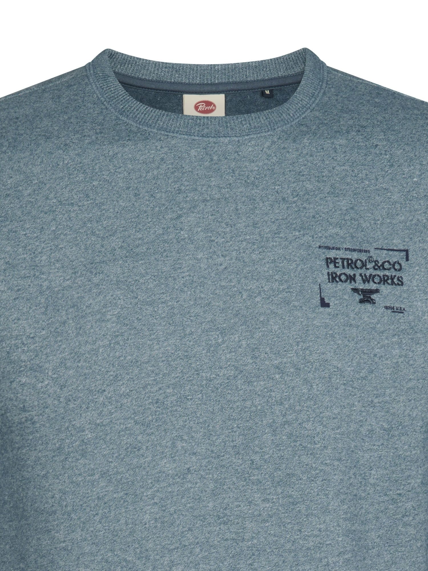 Petrol Industries Sweatshirt , mit Rundhalsausschnitt, kleine Logostickerei
