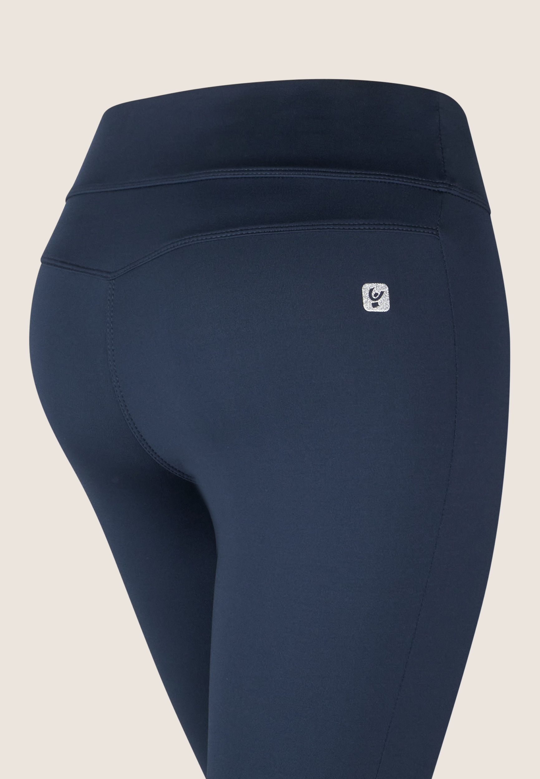 Freddy Leggings »NOW SUPERSKINNY YOGA CORE«, mit Lifting & Shaping Effekt
