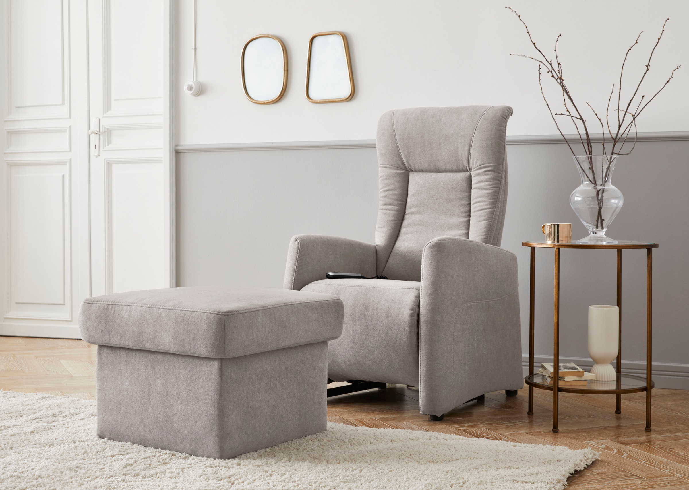 sit&more Stauraumhocker »Melissa« klassisches Design, optional in dem mit Wasser zu reinigendem Bezug