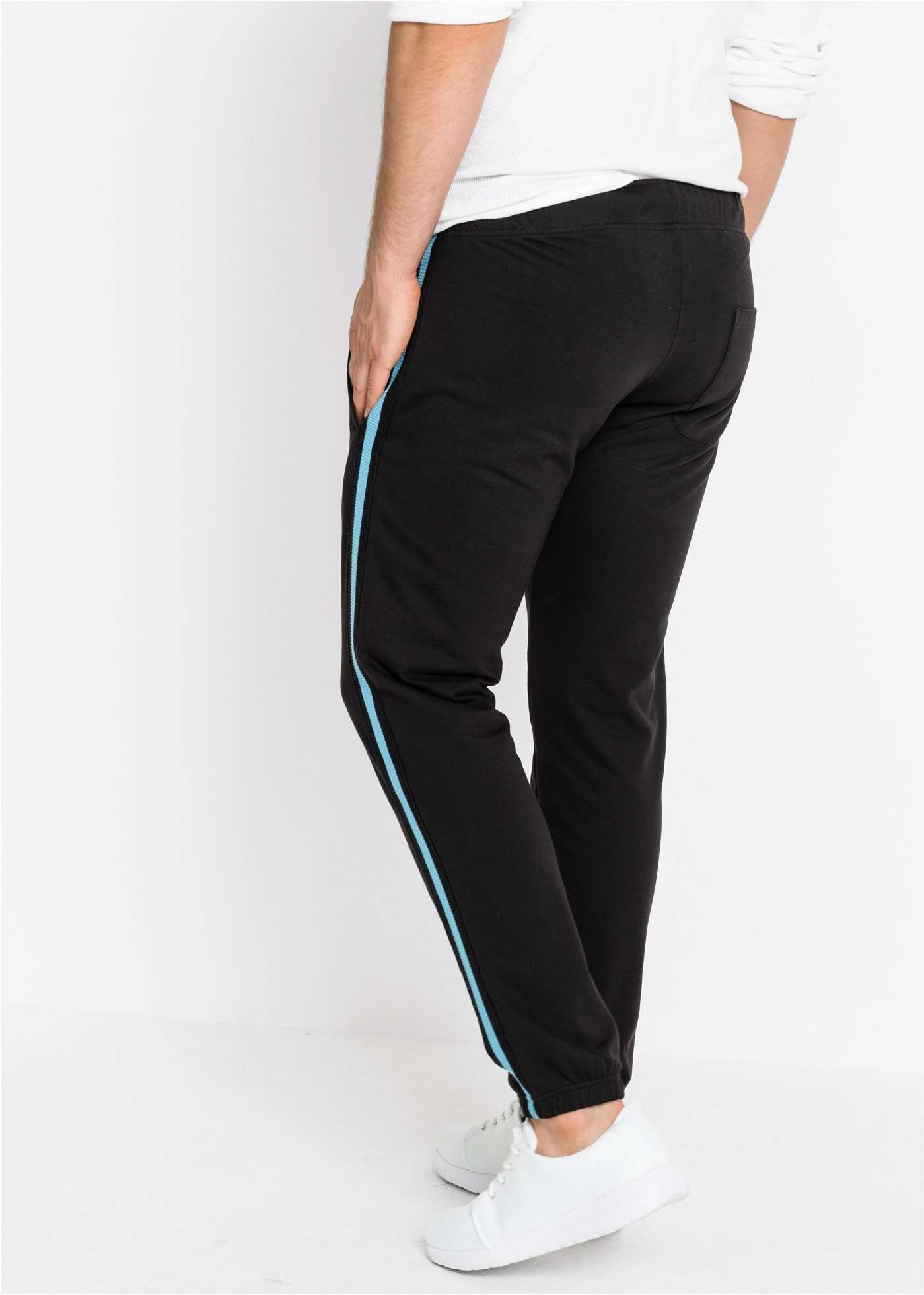 bonprix Jogginghose aus Baumwolle und Polyester, mit vollelastischem Bund, günstig online kaufen