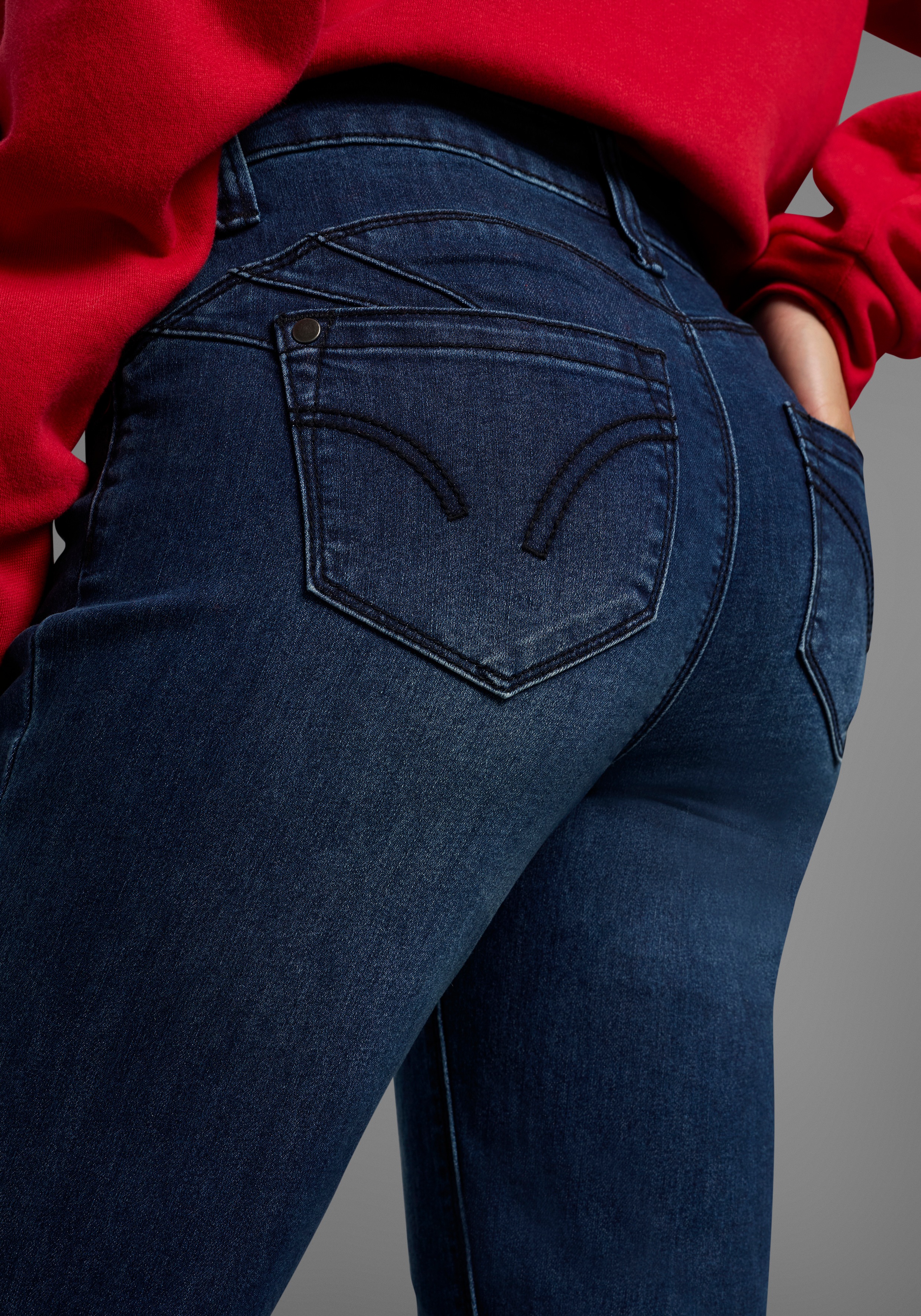 Thumbnail - Arizona Bootcut-Jeans "Shaping", bootcut, Kontrastnähte, Used-Look-Waschung, niedrige Leibhöhe