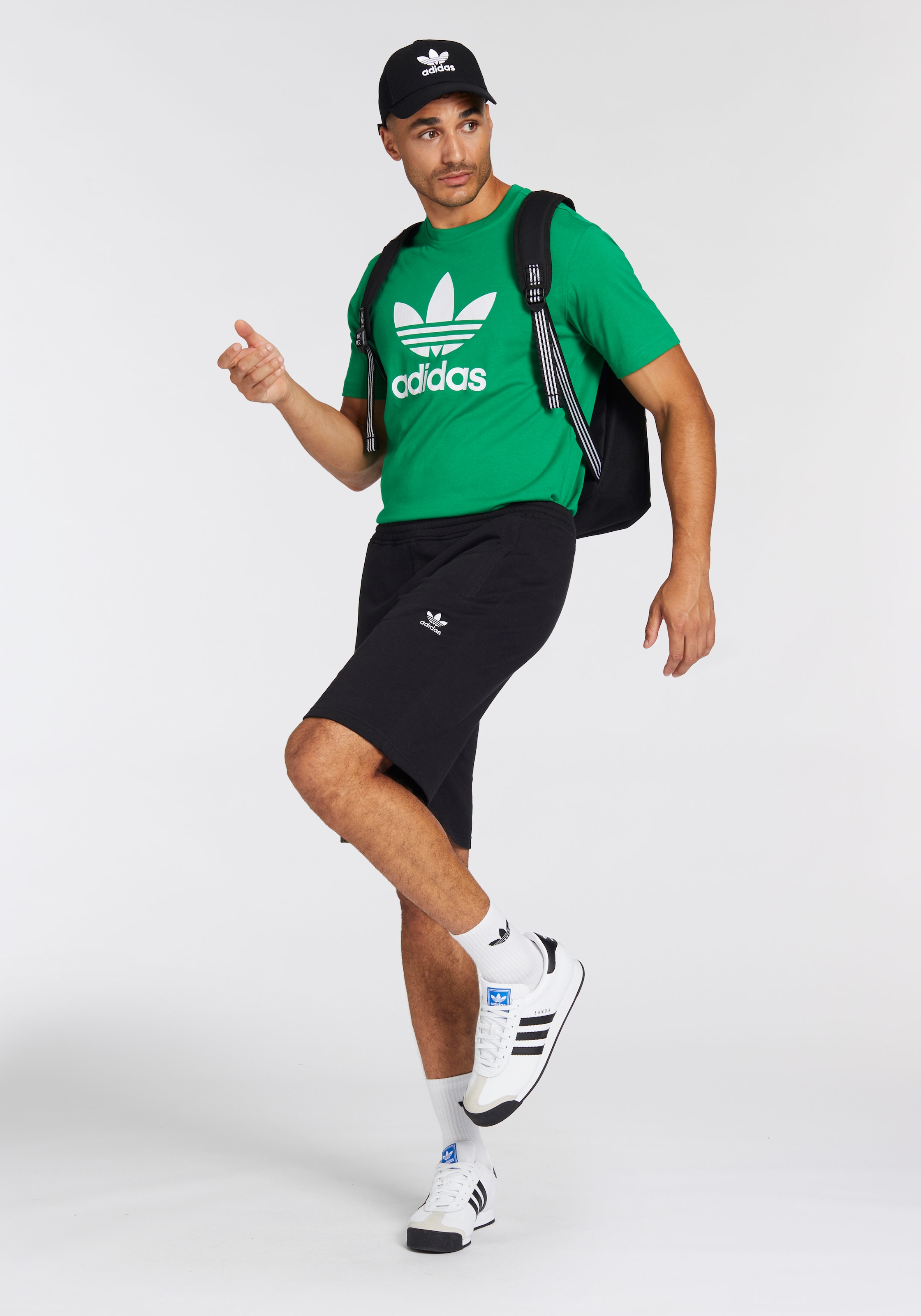 adidas Originals Shorts »ESS SHO«, (1 tlg.)