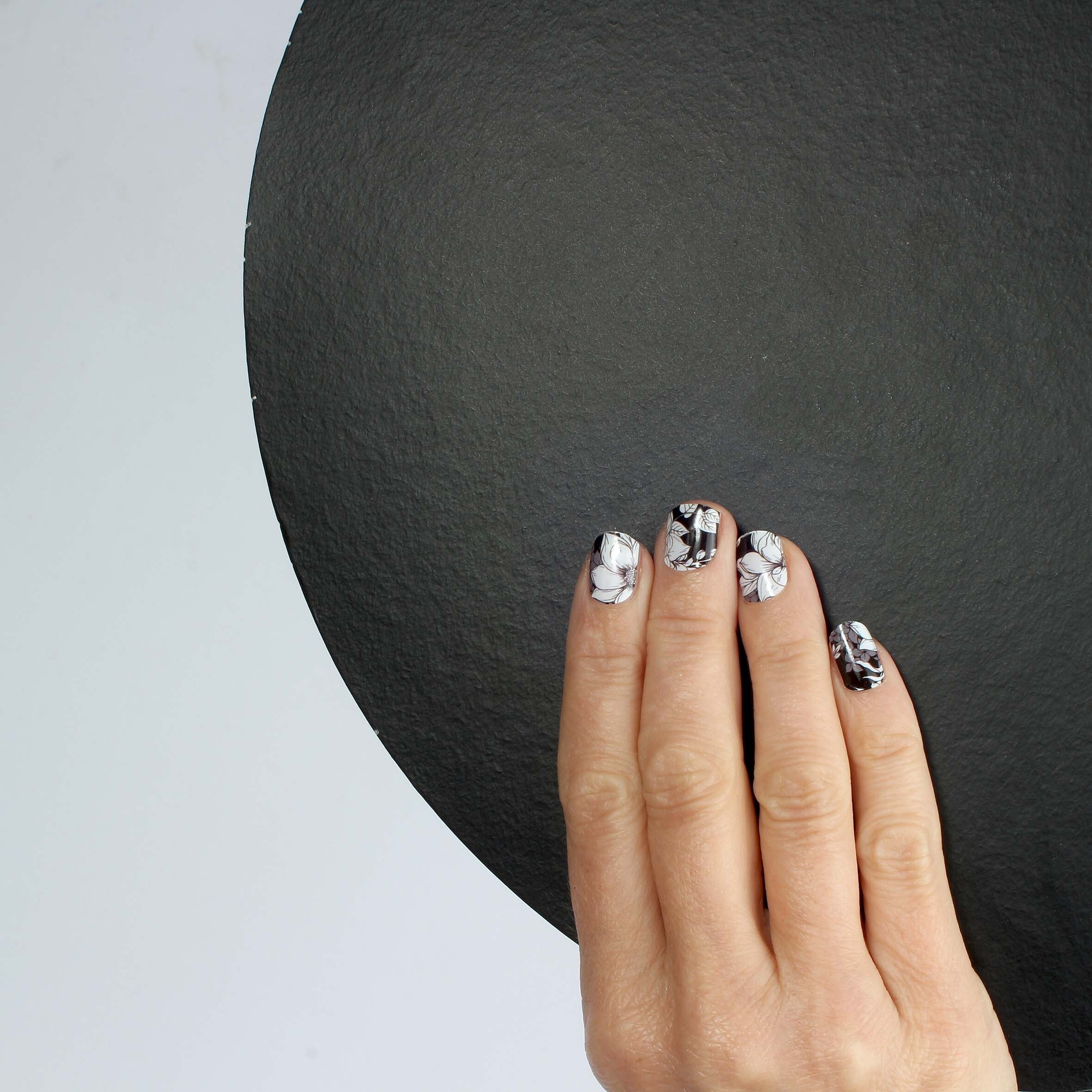 Vargu Nageldesign Zubehör »flower mood«, aus zertifizierter Produktion (SGS / SEDEX) und Material (FSC)