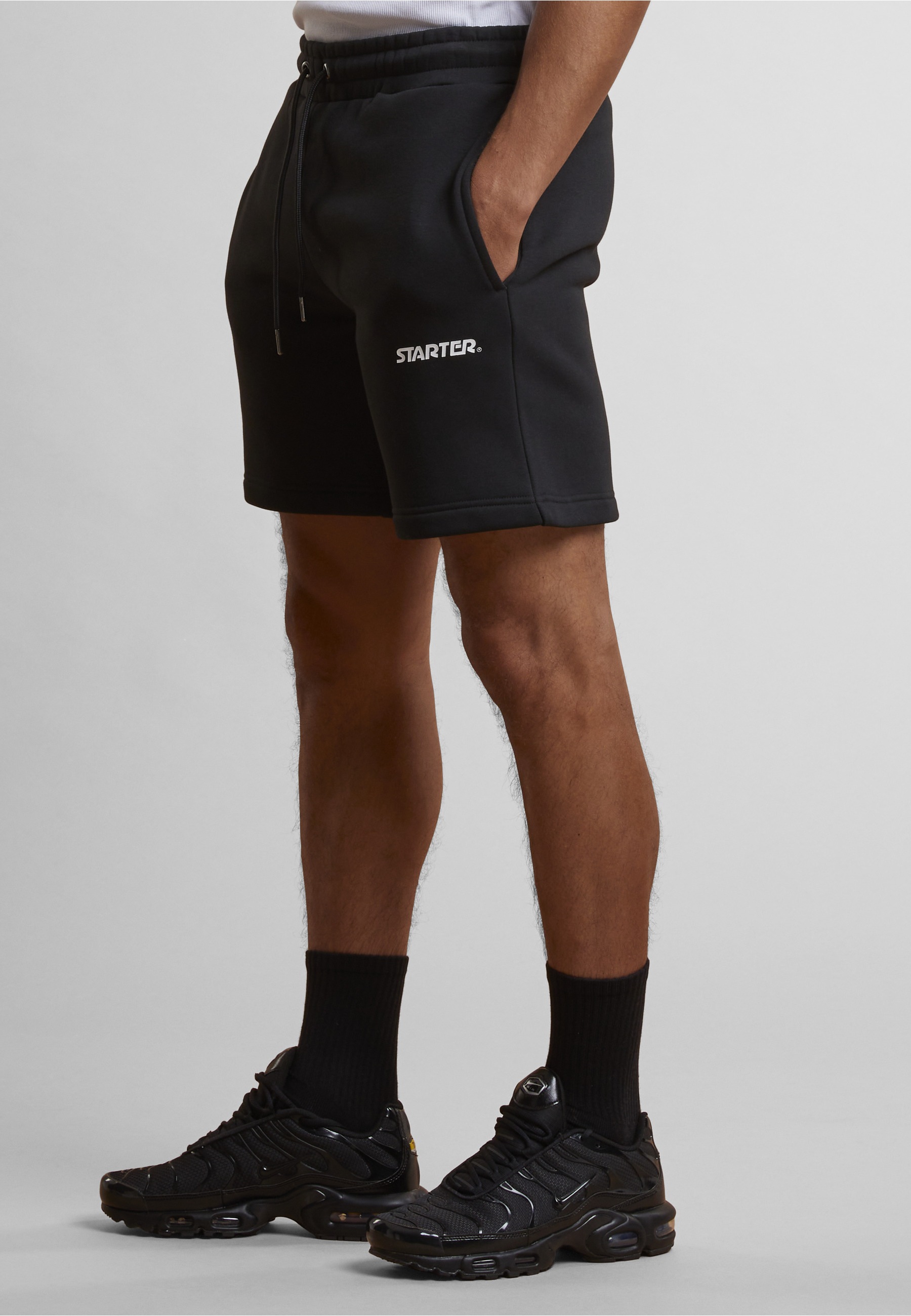 Starter Black Label Sweatshorts »Starter Black Label Starter Small Logo Essential Sweatshorts«