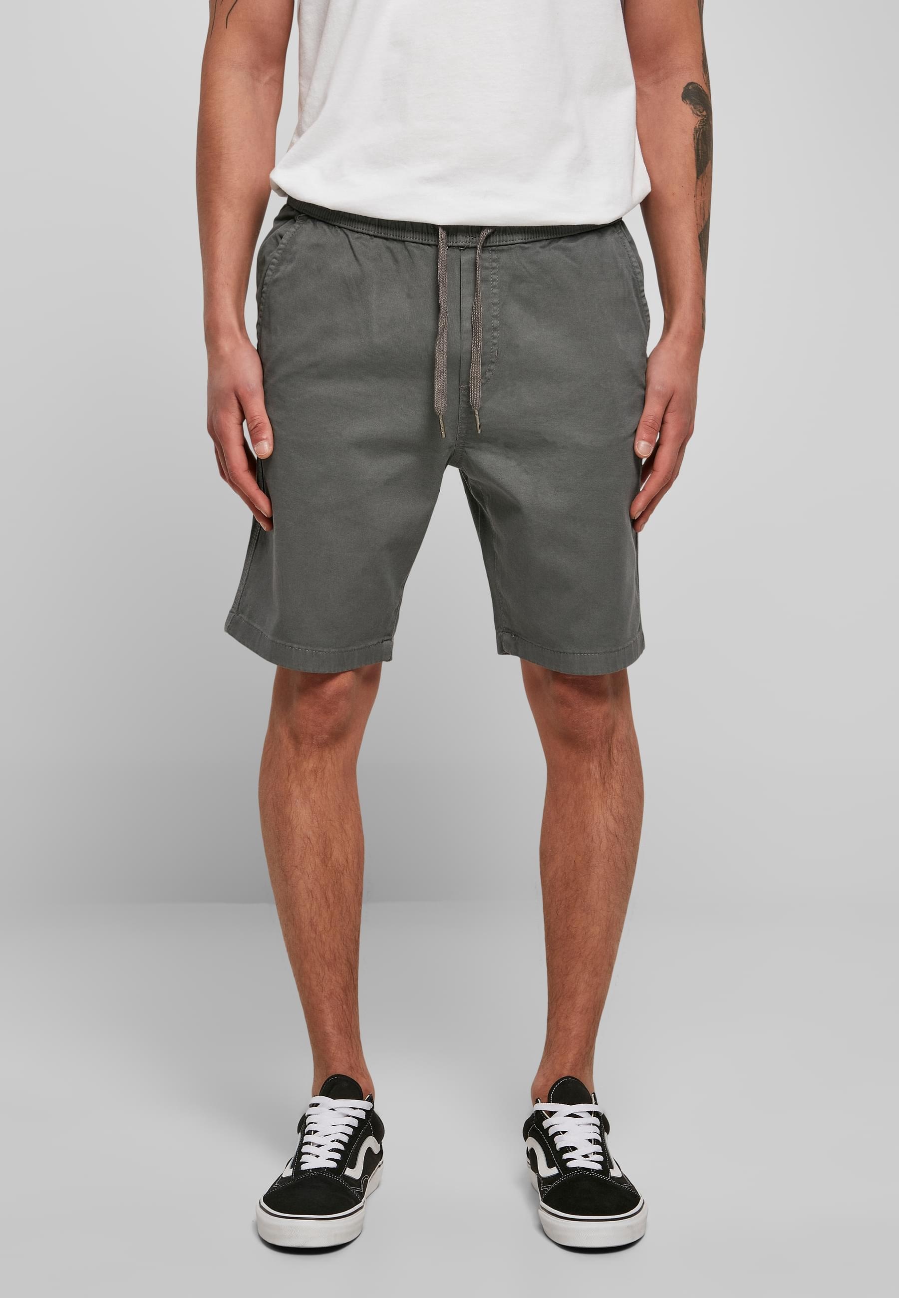 URBAN CLASSICS Stoffhose »Urban Classics Herren Stretch Twill Joggshorts«, (1 tlg.)