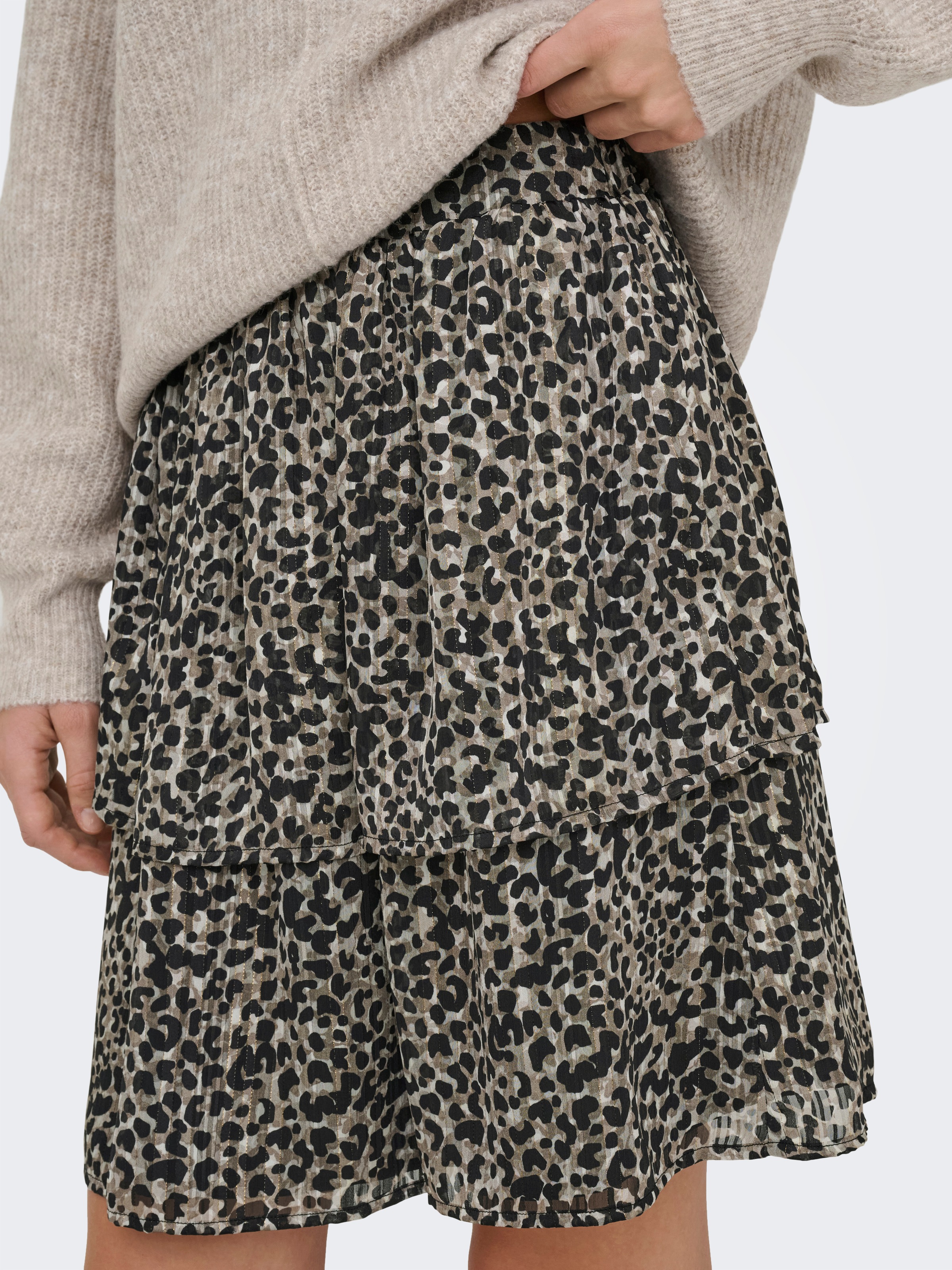 Thumbnail - ONLY Midirock "ONLMAVIE LIFE SHORT LOOSE SKIRT WVN"