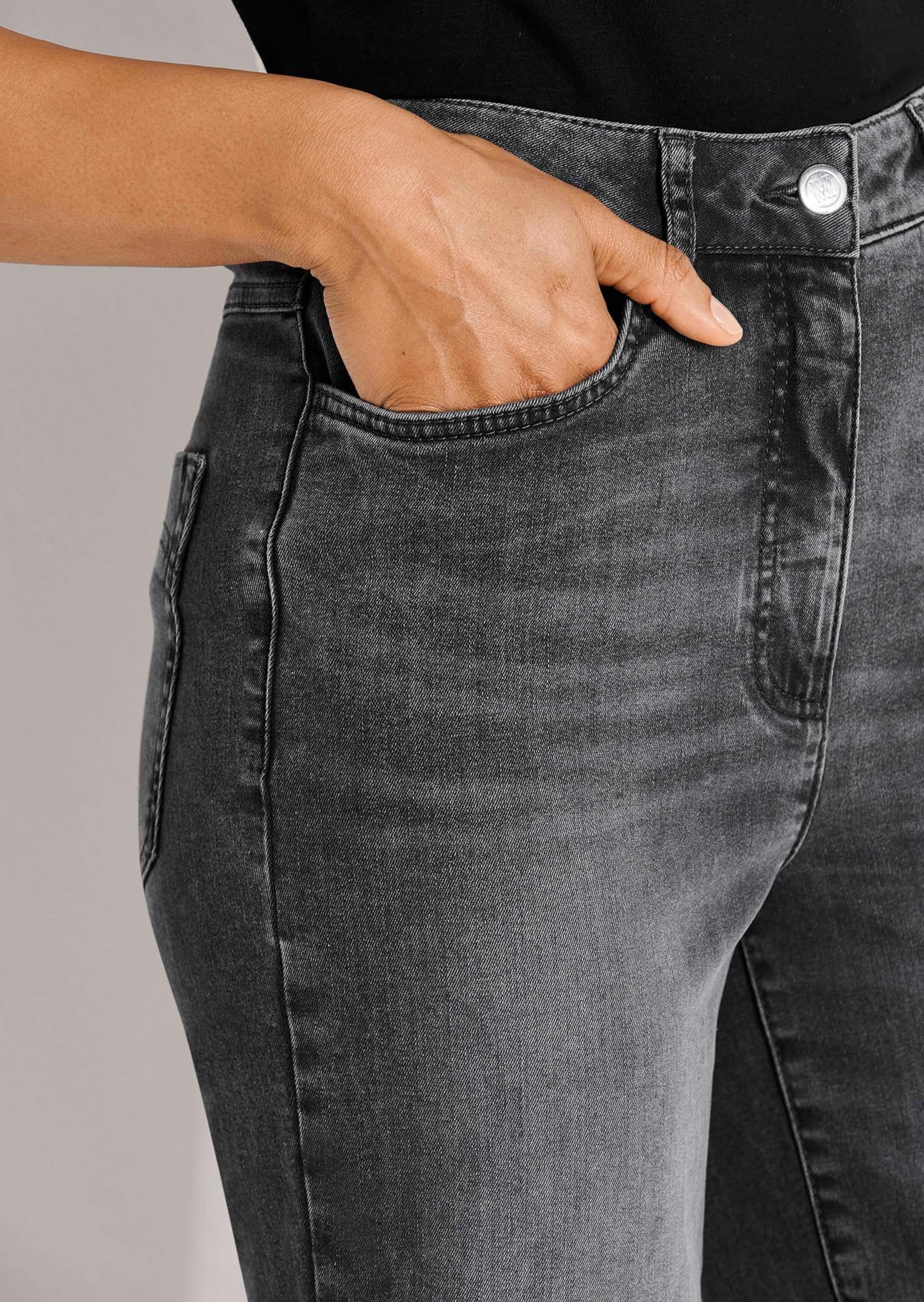 MADELEINE Regular-fit-Jeans »Hose Weite Jeans mit leichtem Bootcut«