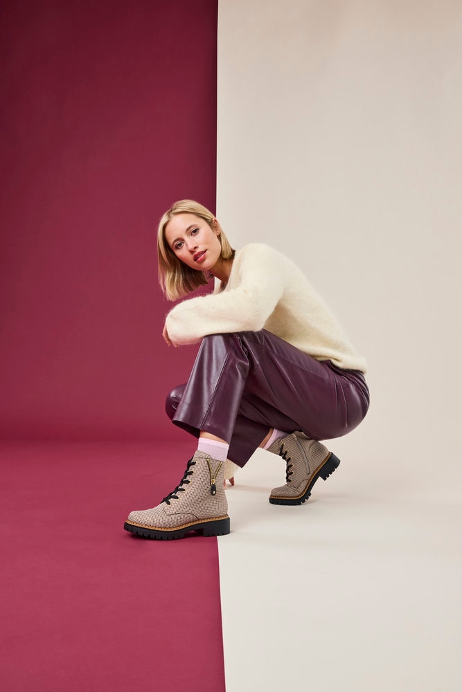 Rieker Schnürstiefelette, Schnürboots, Herbstboots, Profilsohle, Blockabsatz, im Pepita-Look