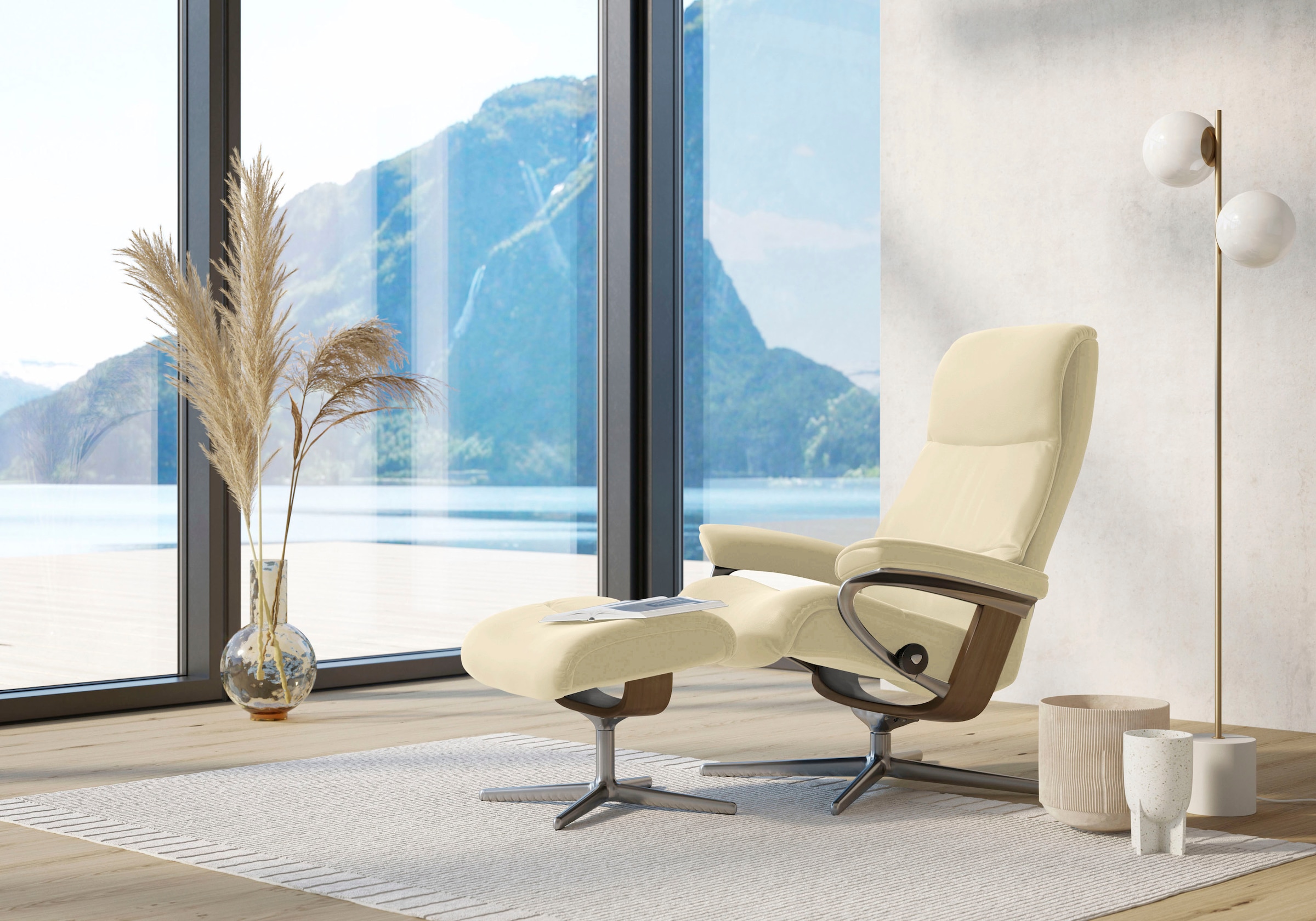 Stressless Relaxsessel "View" mit Cross Base, Größe S, M & L, Holzakzent Ei günstig online kaufen