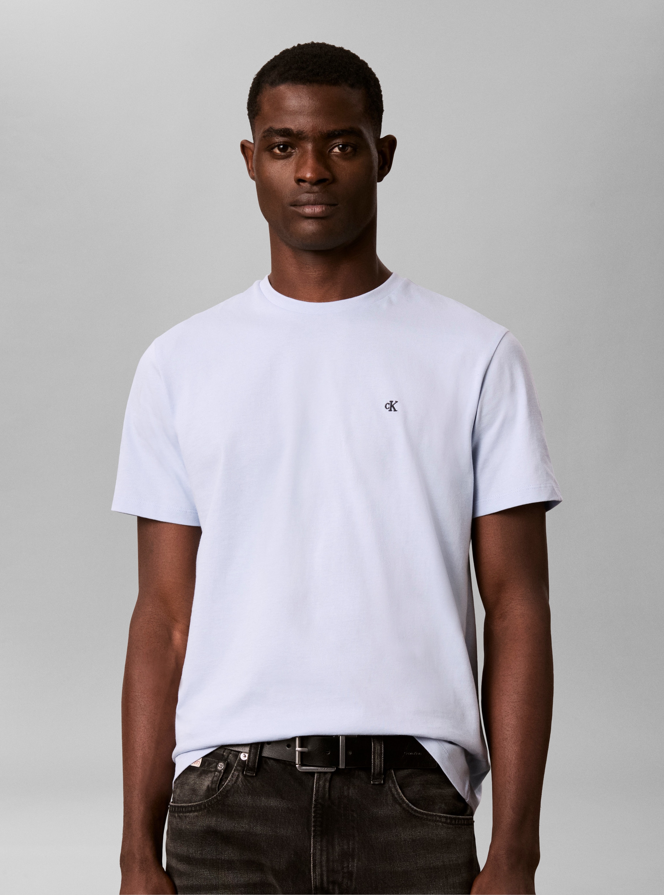 Calvin Klein Jeans T-Shirt »CLASSIC MONOGRAM TEE« Regular fit mit Rundhalsausschnitt