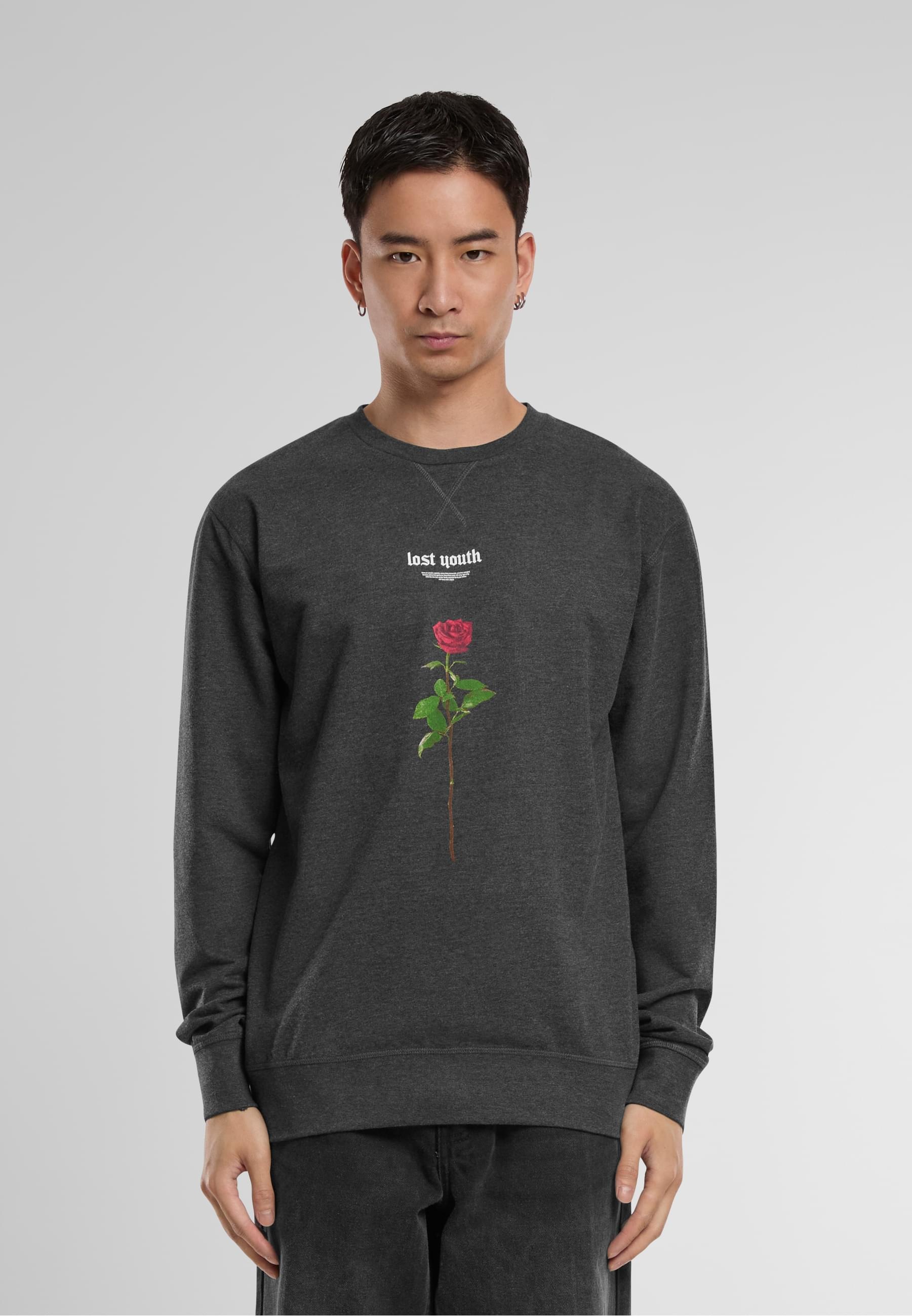 MisterTee Rundhalspullover »MisterTee Herren Lost Youth Rose Crewneck«, (1 tlg.)