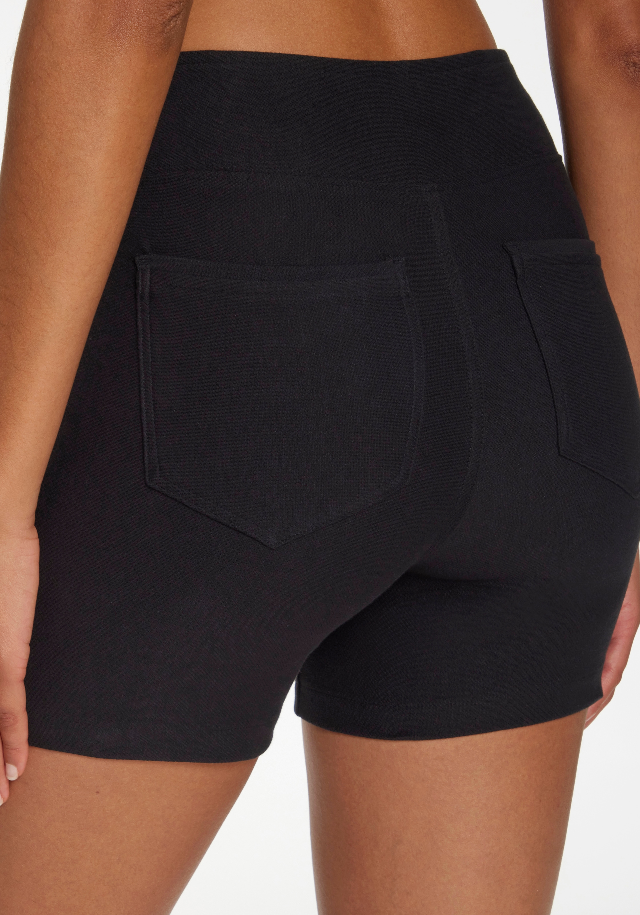H.I.S Shorts, im Schlupfhosen Style