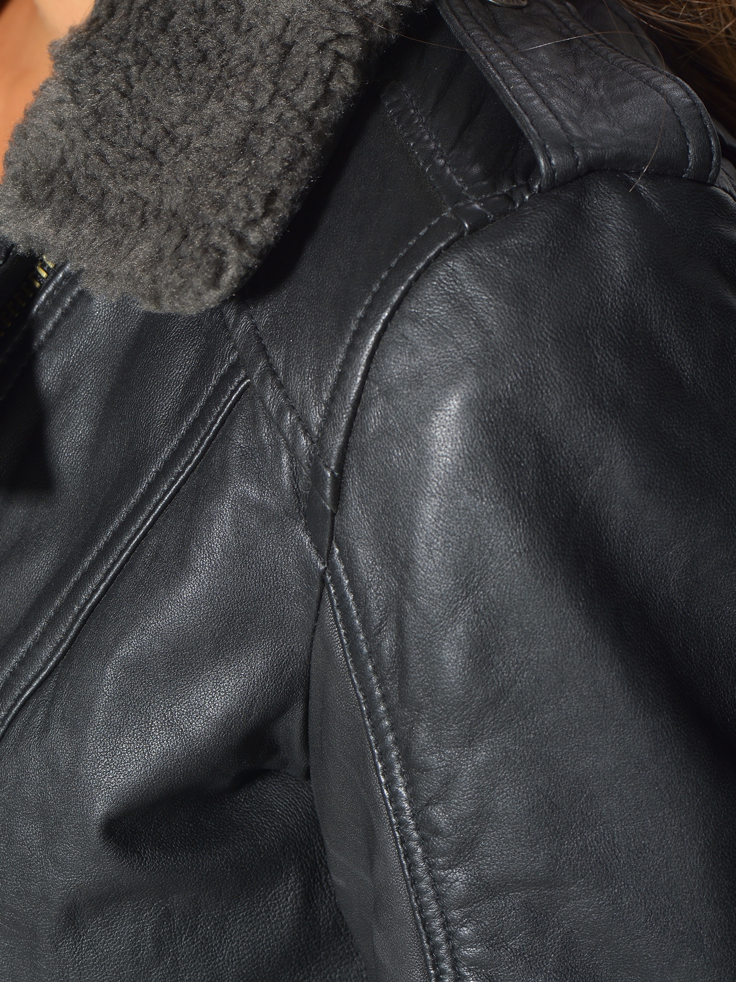 MUSTANG Lederjacke »19Grenada«