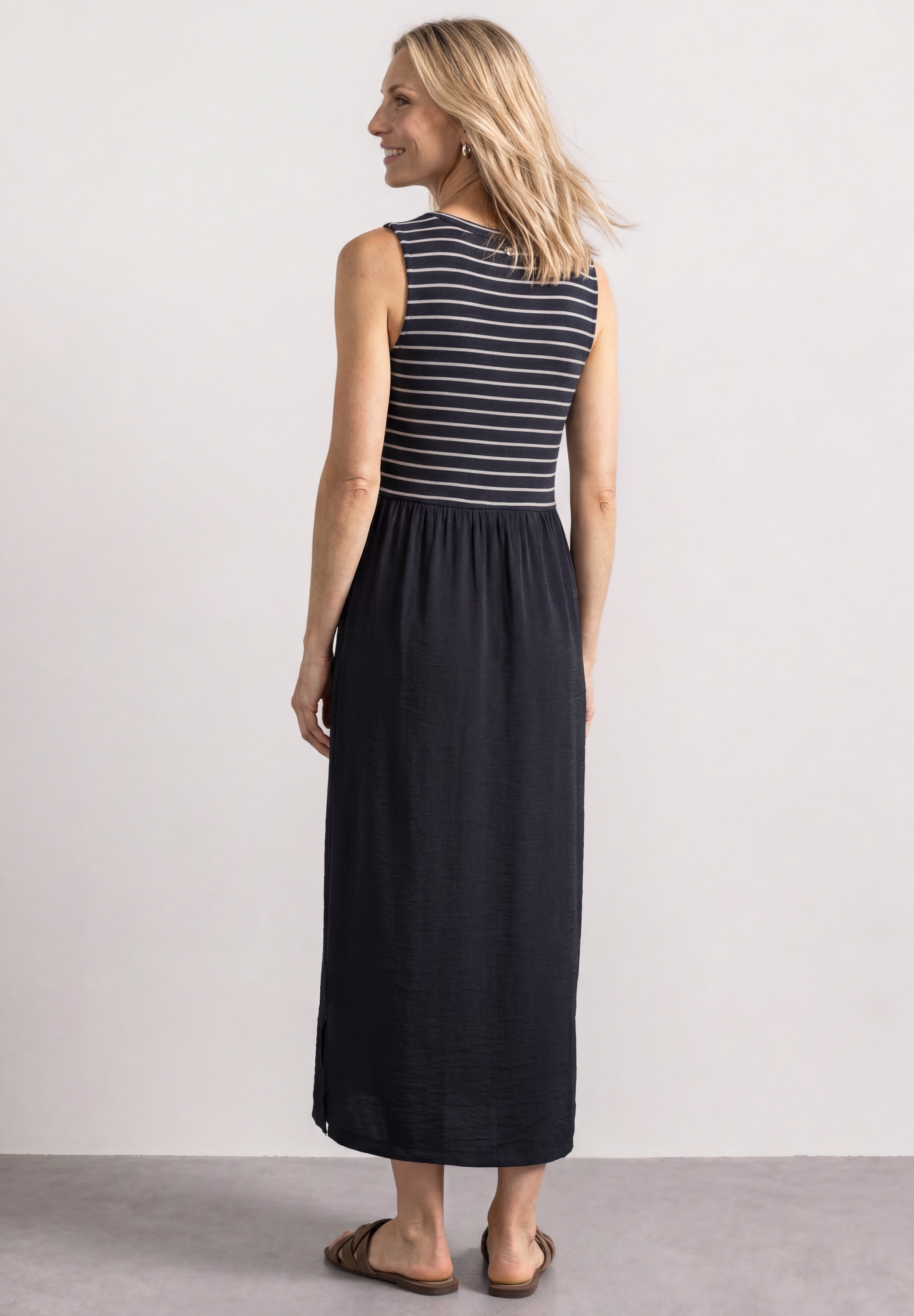 STREET ONE Midikleid Ohne Taschen mit Rundhalsausschnitt