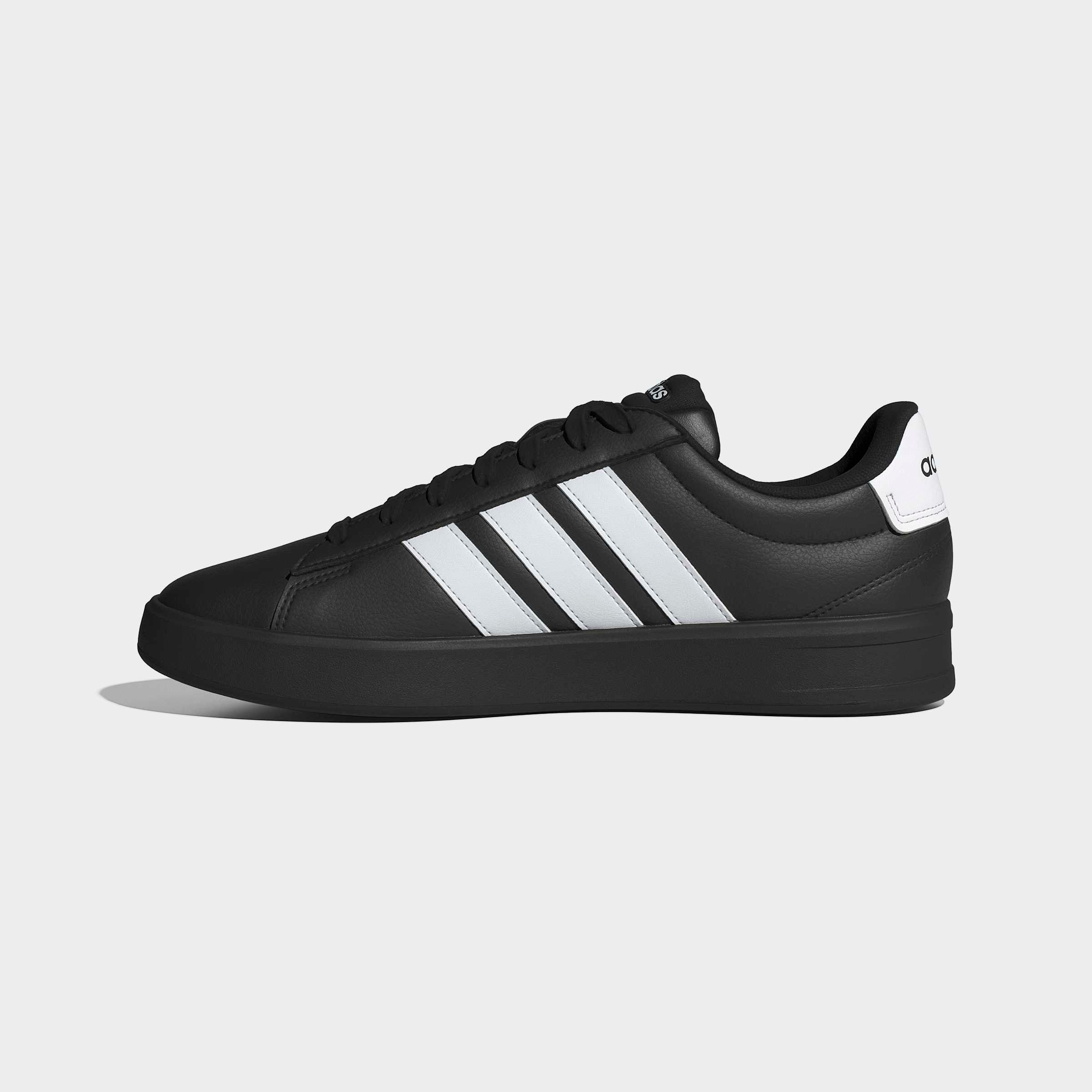 adidas Sportswear "GRAND COURT 3.0"
