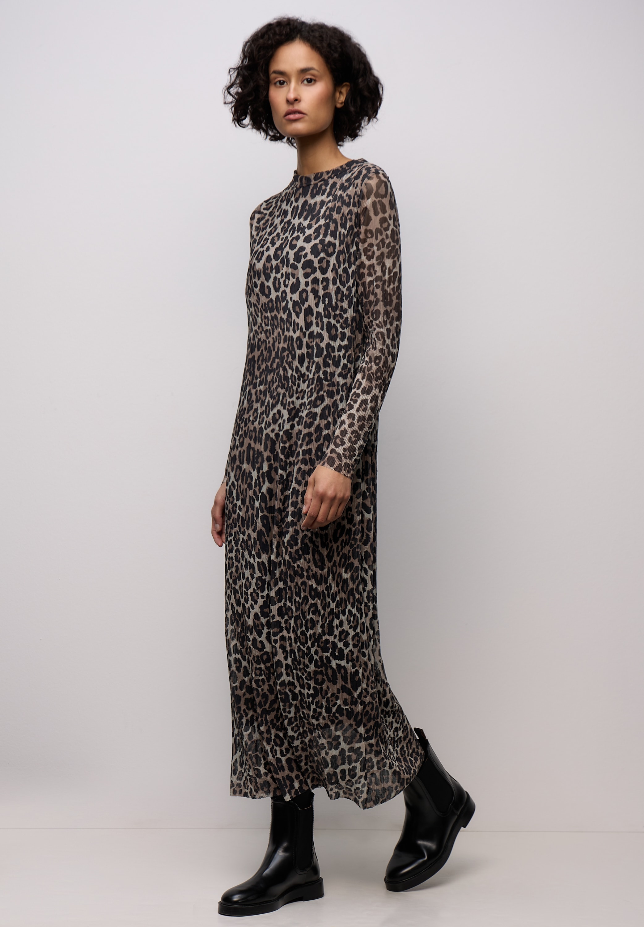 STREET ONE Midikleid Ohne Taschen mit grafischem Muster günstig online kaufen