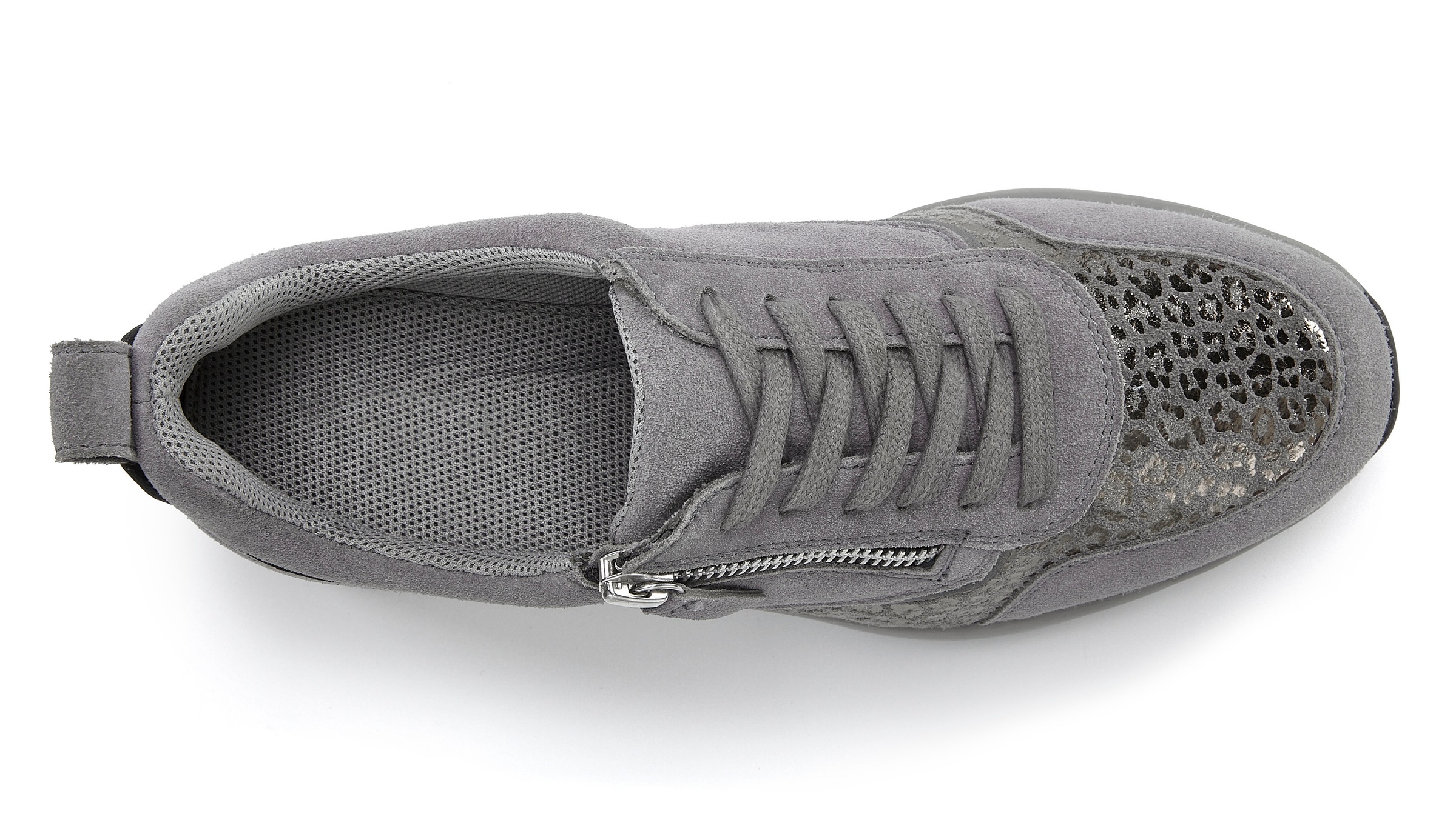 Sneaker LASCANA "Freizeitschuh, Halbschuh", Damen, Gr. 36, blau (grau), Obermaterial: 100% Rindsleder. Decksohle: 100% Textilmaterial. Futter: 100% Textilmaterial. Laufsohle: 100% Synthetik, Veloursleder, unifarben, Basic, Schuhe Sneaker, aus Leder mit in 3