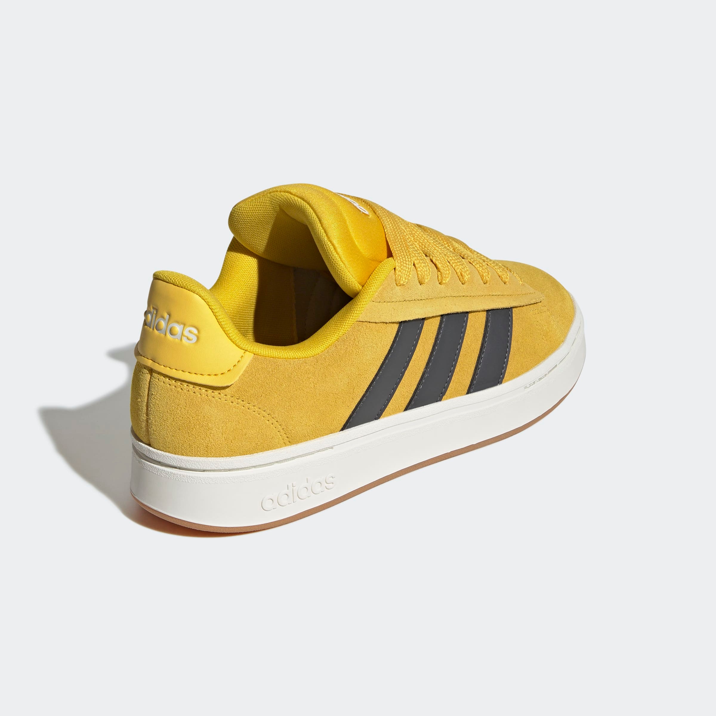 adidas Sportswear Sneaker »GRAND COURT ALPHA«, Design inspiriert vom adidas Campus 00