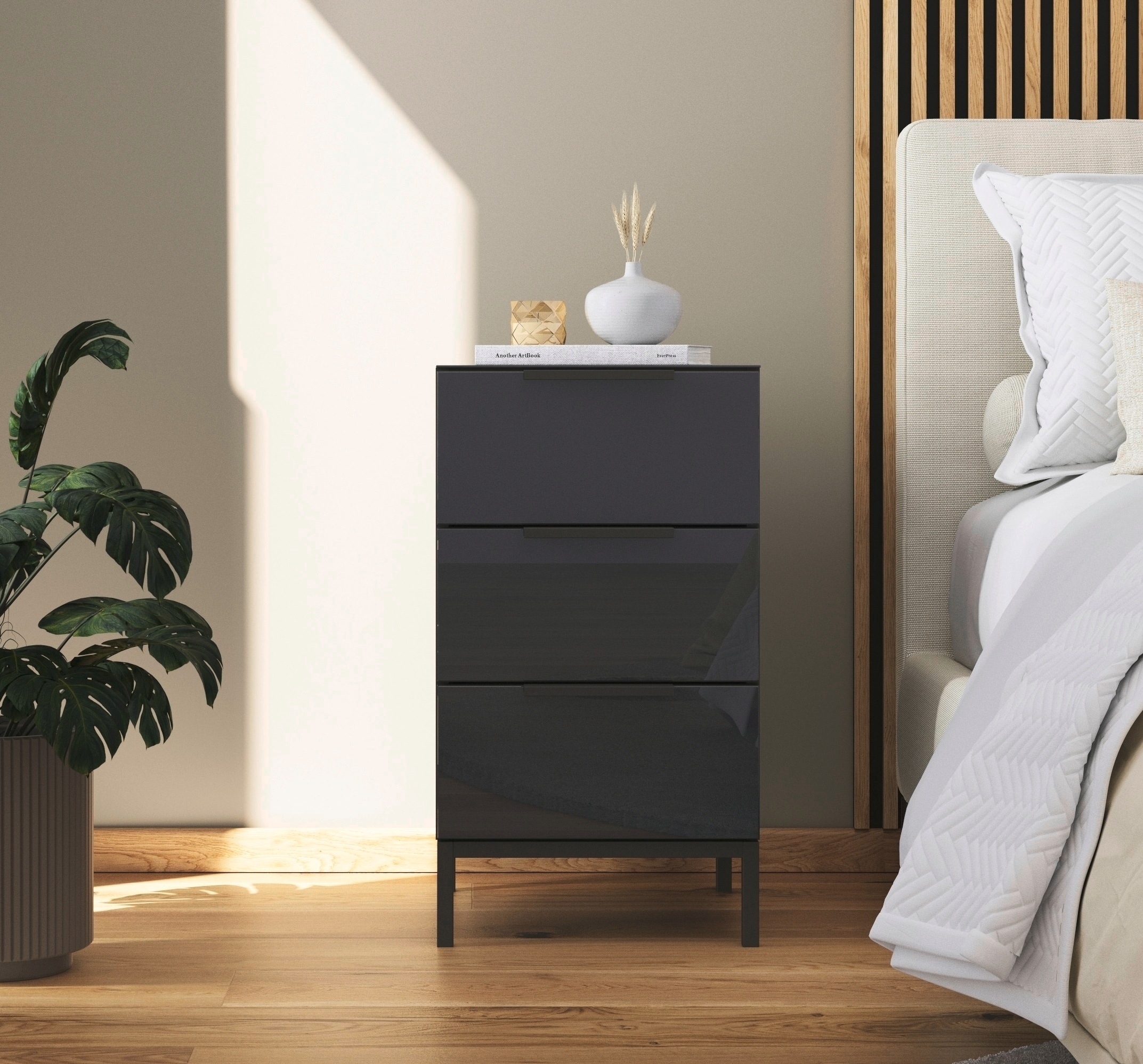 rauch Nachtkommode »Nachttisch Nachtschrank Nachtkonsole FLIPP mit Glasfront«, (Breite 40 cm), mit 3 Schubladen und Soft-Close-Funktion, Oberboden und Front Glas