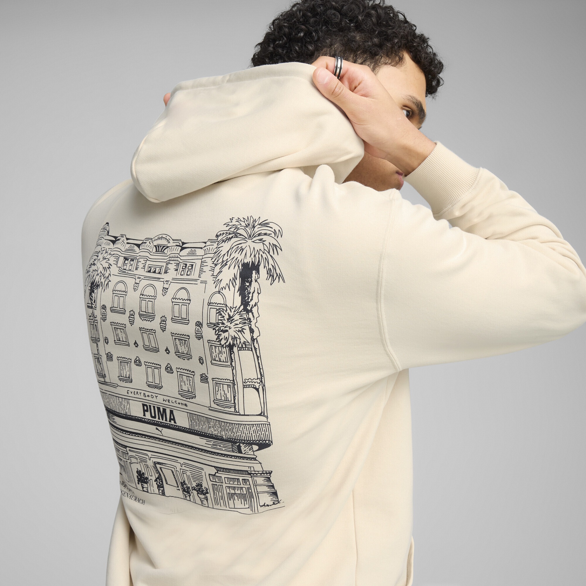 PUMA Hoodie »GRAPHICS PUMA Hotel Hoodie Herren«